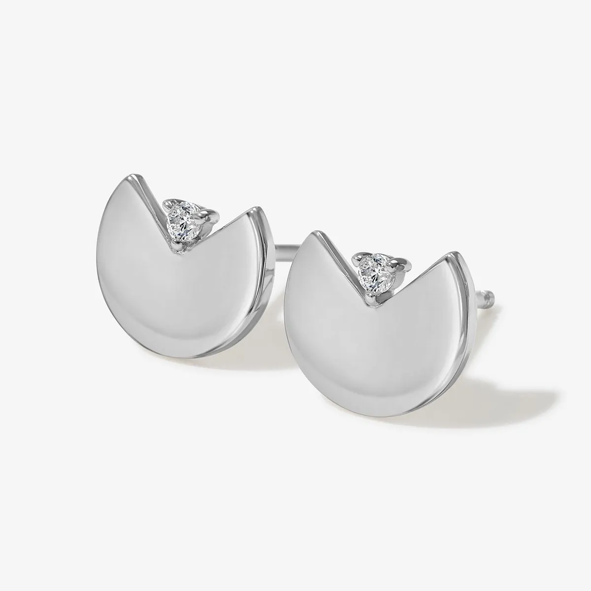 Maro tulip earrings sold by Adornmonde product image thumbnail 2