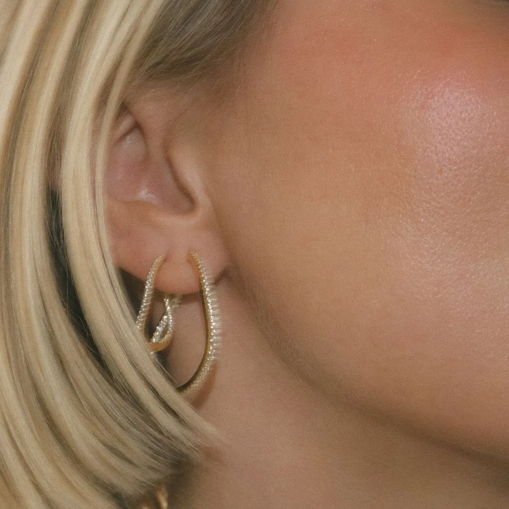 Vanh wave midi hoop earrings sold by Adornmonde product image thumbnail 2