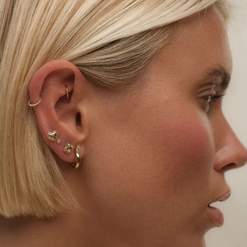 Bardot square quilted piercing sold by Adornmonde product image thumbnail 2