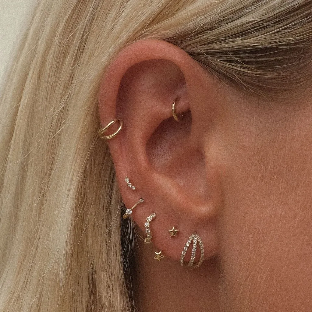 Peng frosted cage clicker hoop sold by Adornmonde product image thumbnail 2