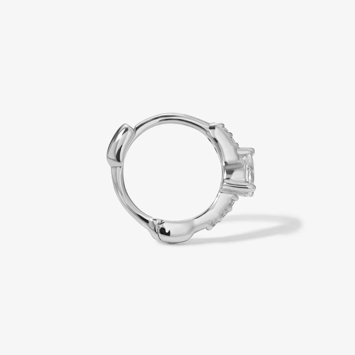 Marmot huggie piercing sold by Adornmonde product image thumbnail 5