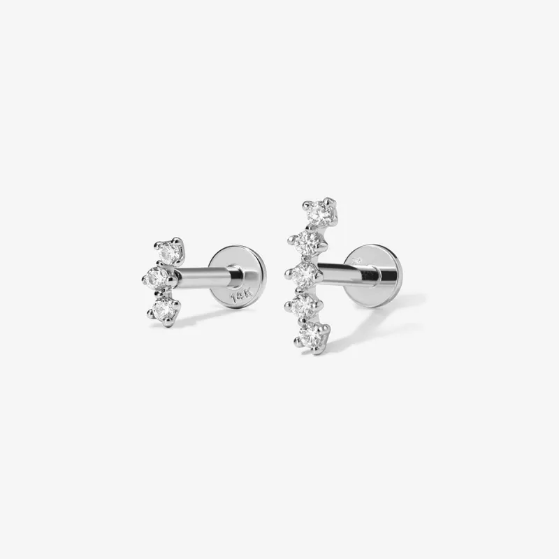 Jax diamond contour piercing sold by Adornmonde