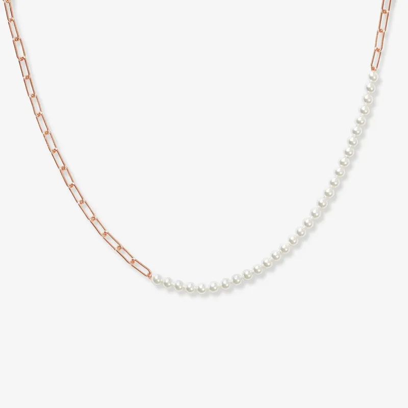 Harper pearl necklace sold by Adornmonde