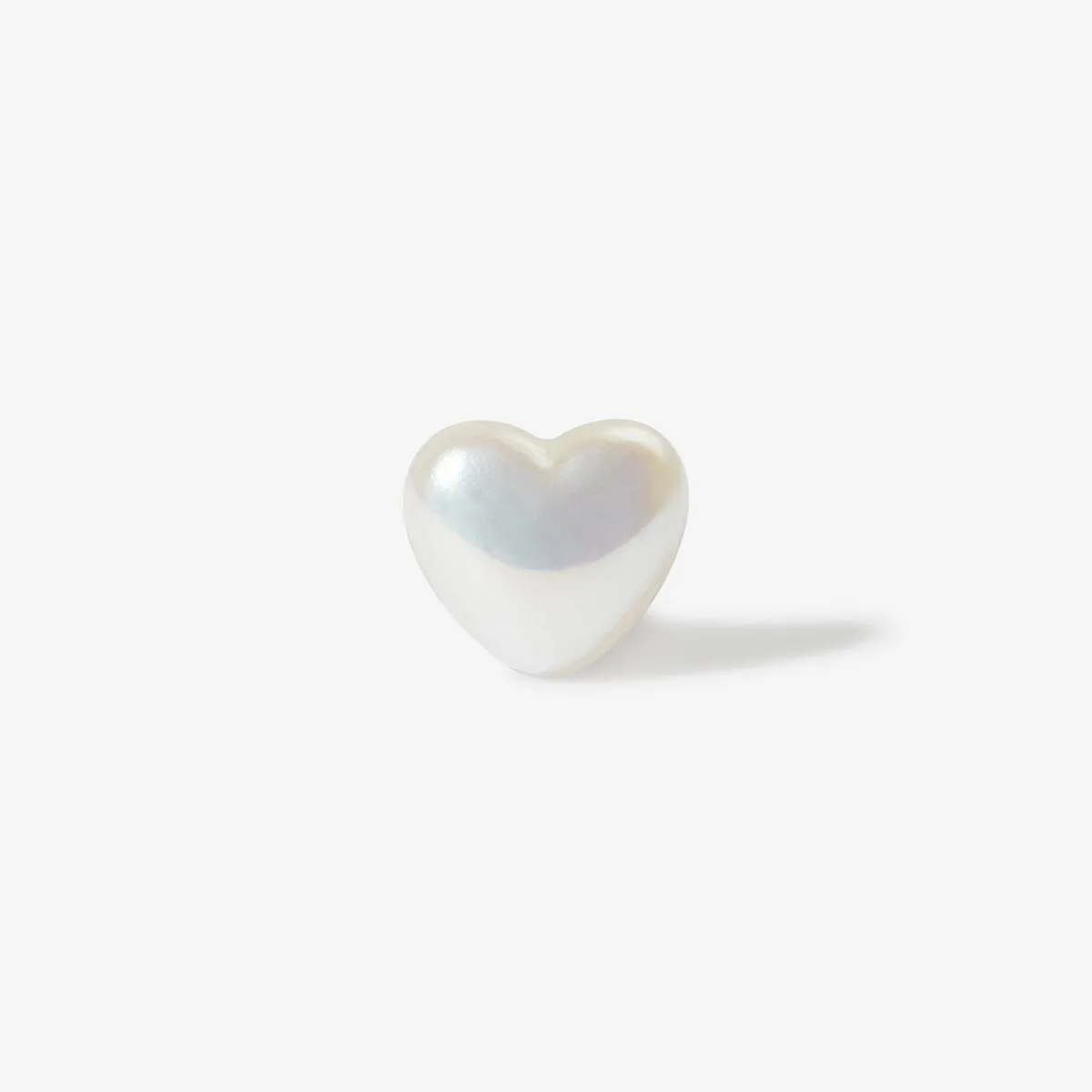 Ryan small puffy pearl heart piercing sold by Adornmonde product image thumbnail 3