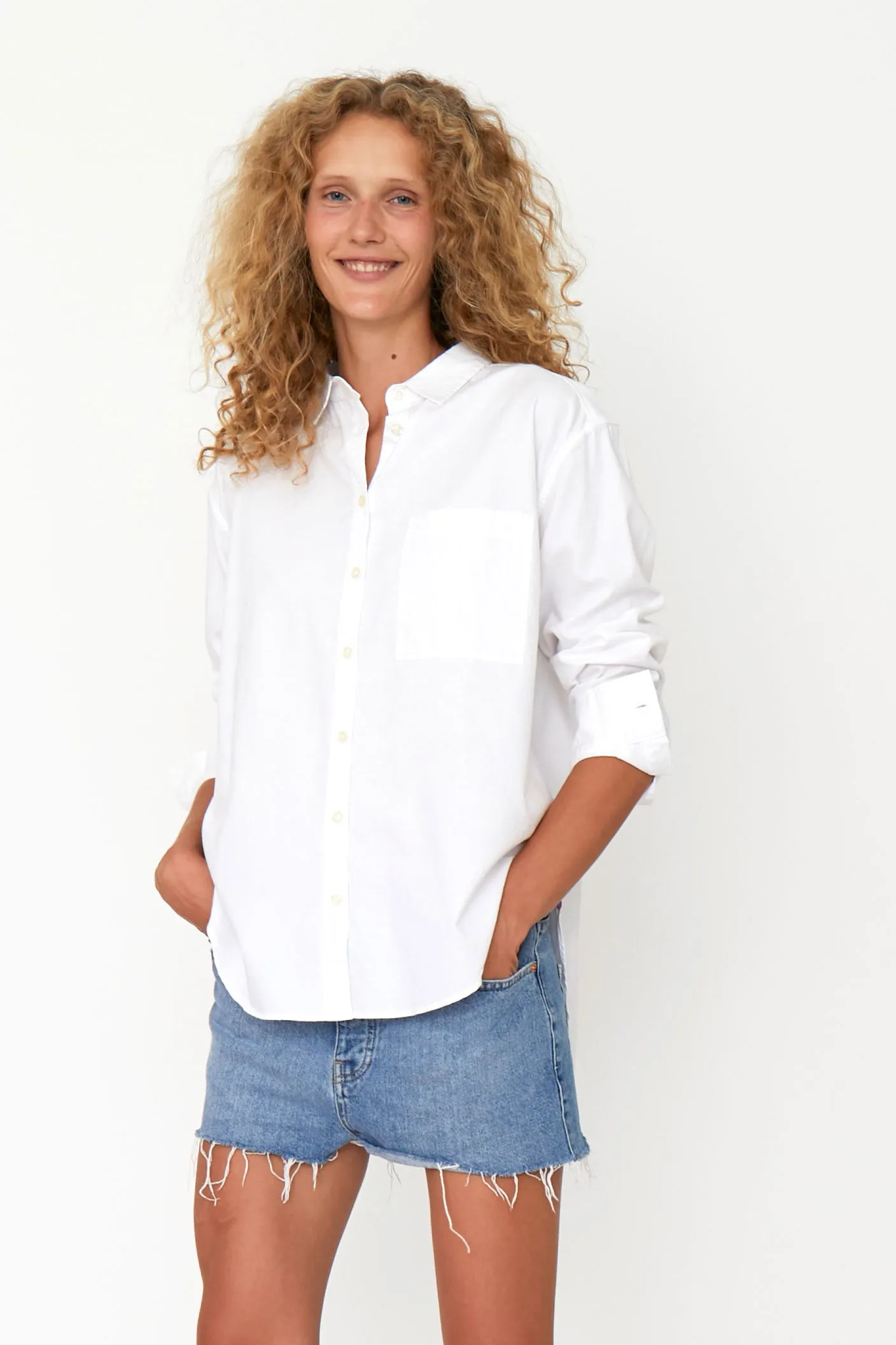 The Quinn - White sold by Kule product image thumbnail 4