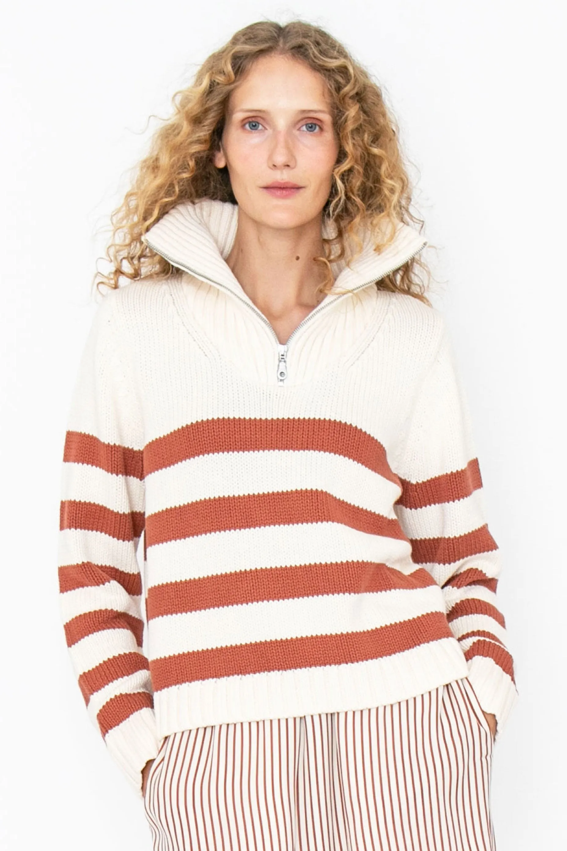 The Matey - Cream/Bronze sold by Kule product image thumbnail 2