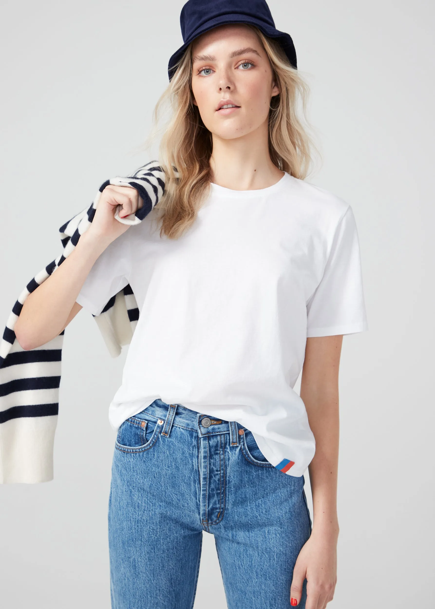 The Modern - White sold by Kule product image thumbnail 5