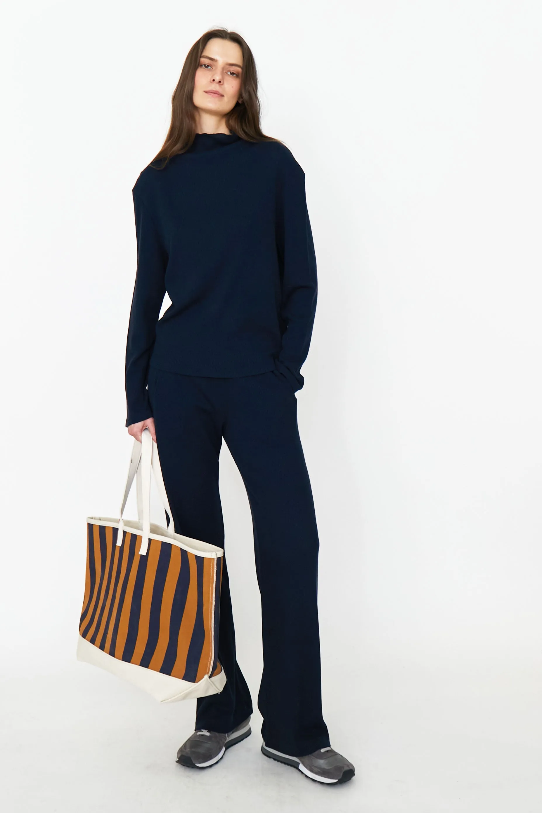 The Arizona - Navy sold by Kule product image thumbnail 3