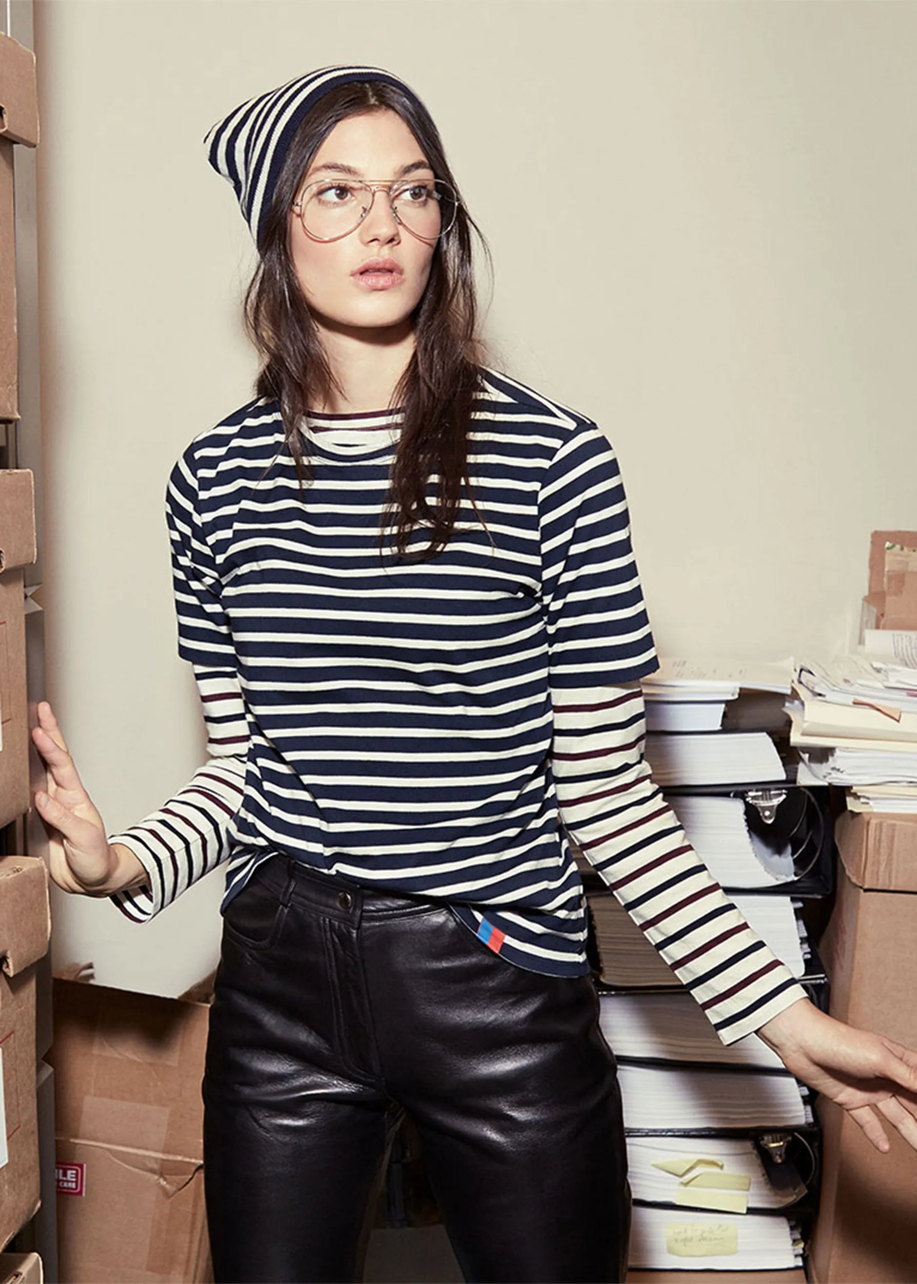 The Modern - Navy/Cream sold by Kule product image thumbnail 5