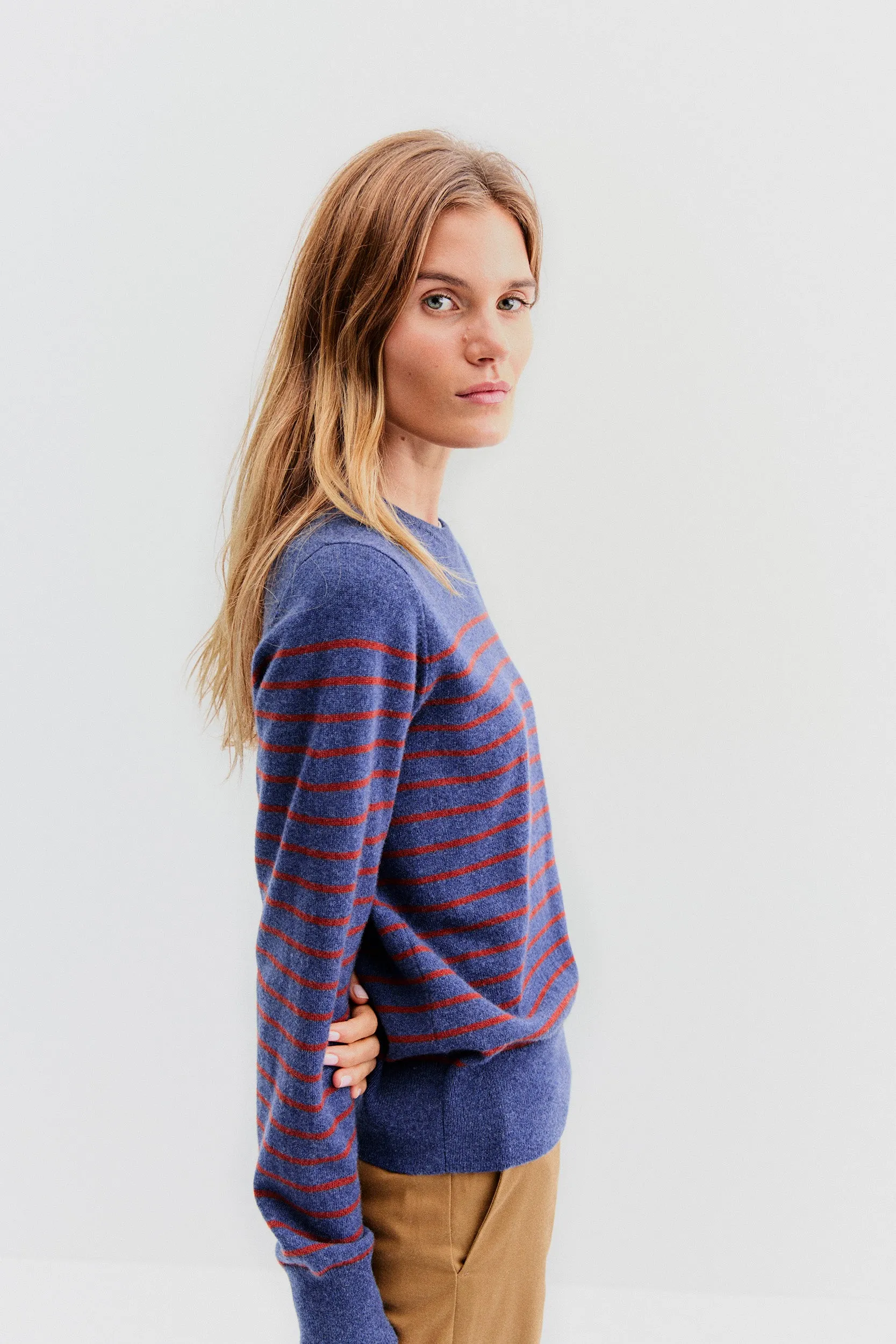 The Betty - Indigo/Cinnamon sold by Kule product image thumbnail 4