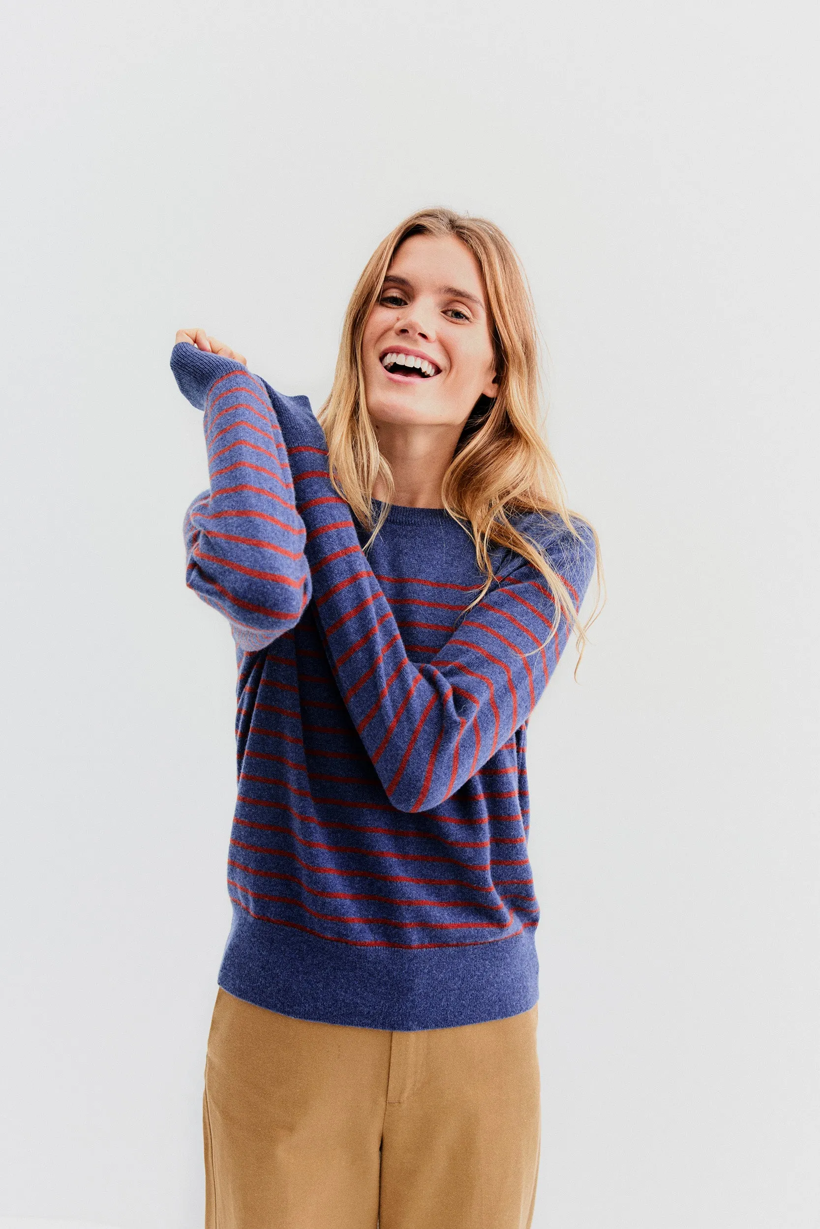 The Betty - Indigo/Cinnamon sold by Kule product image thumbnail 5