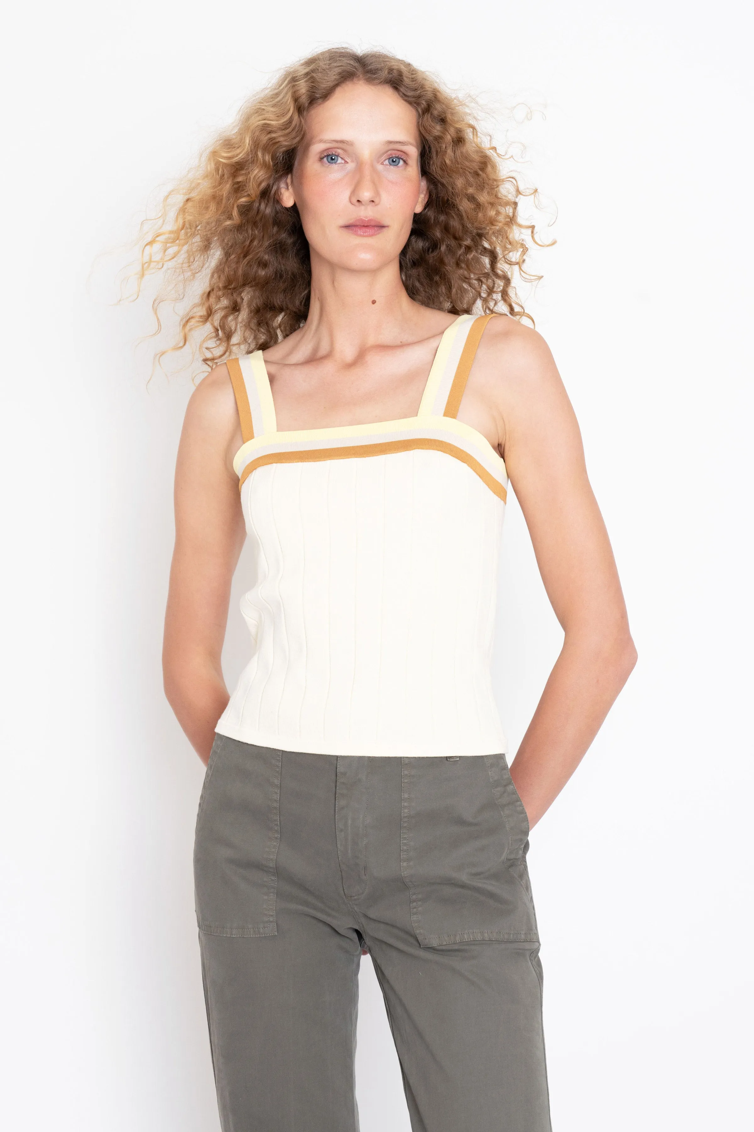 The LouLou - Cream/Hazelnut sold by Kule product image thumbnail 2