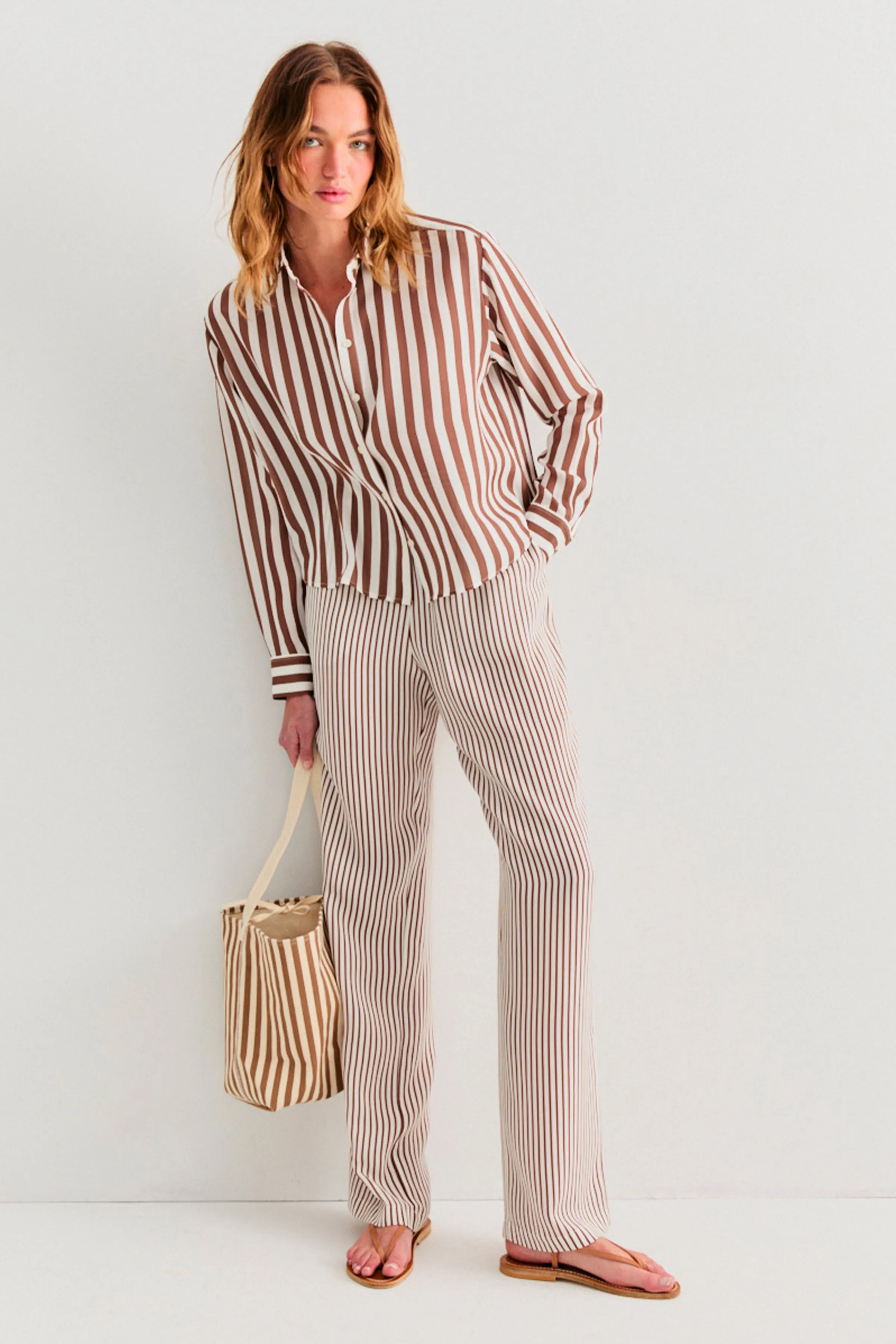 The Silk Jada - White/Mocha sold by Kule product image thumbnail 3