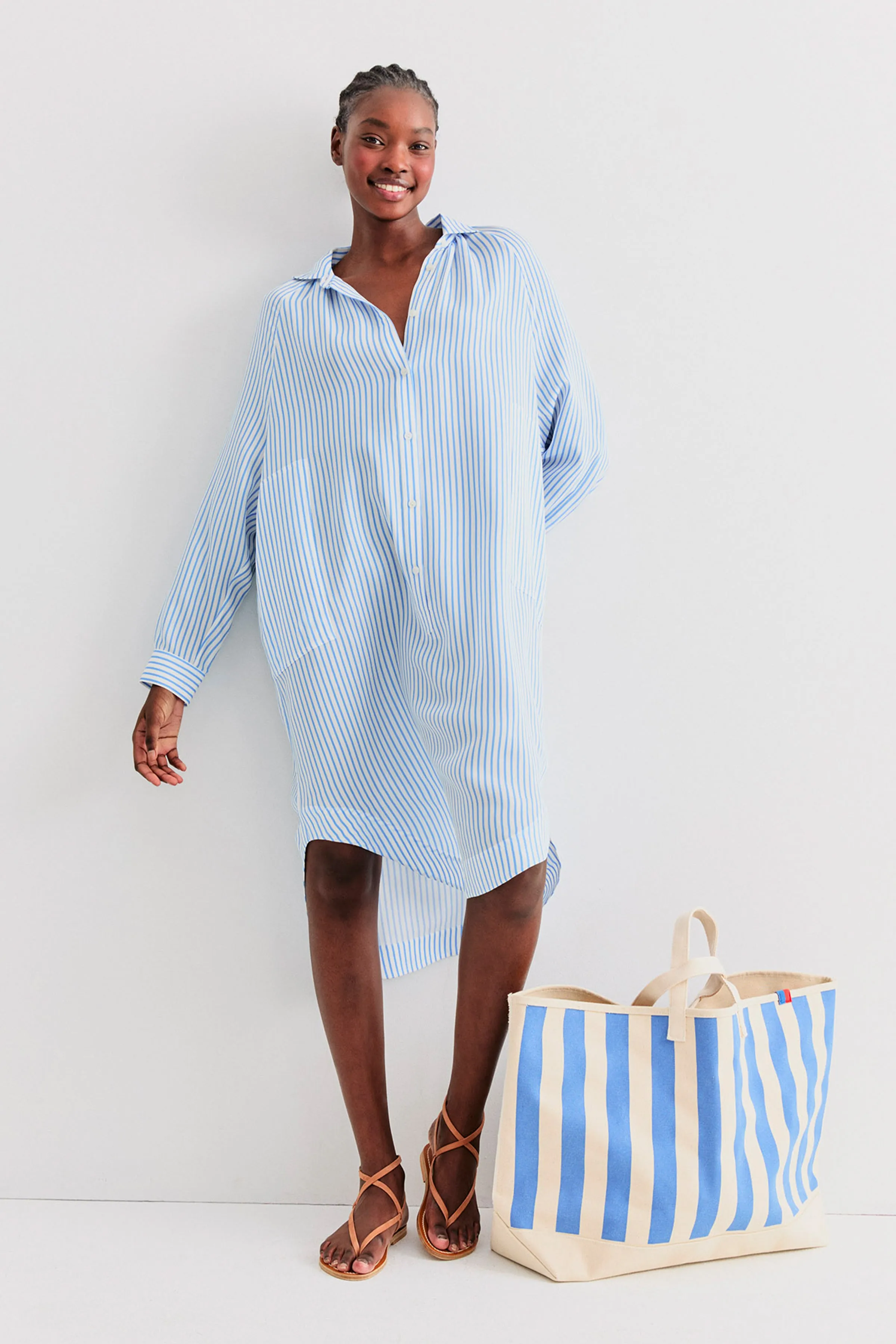 The Silk Madrid - White/Blue sold by Kule product image thumbnail 2