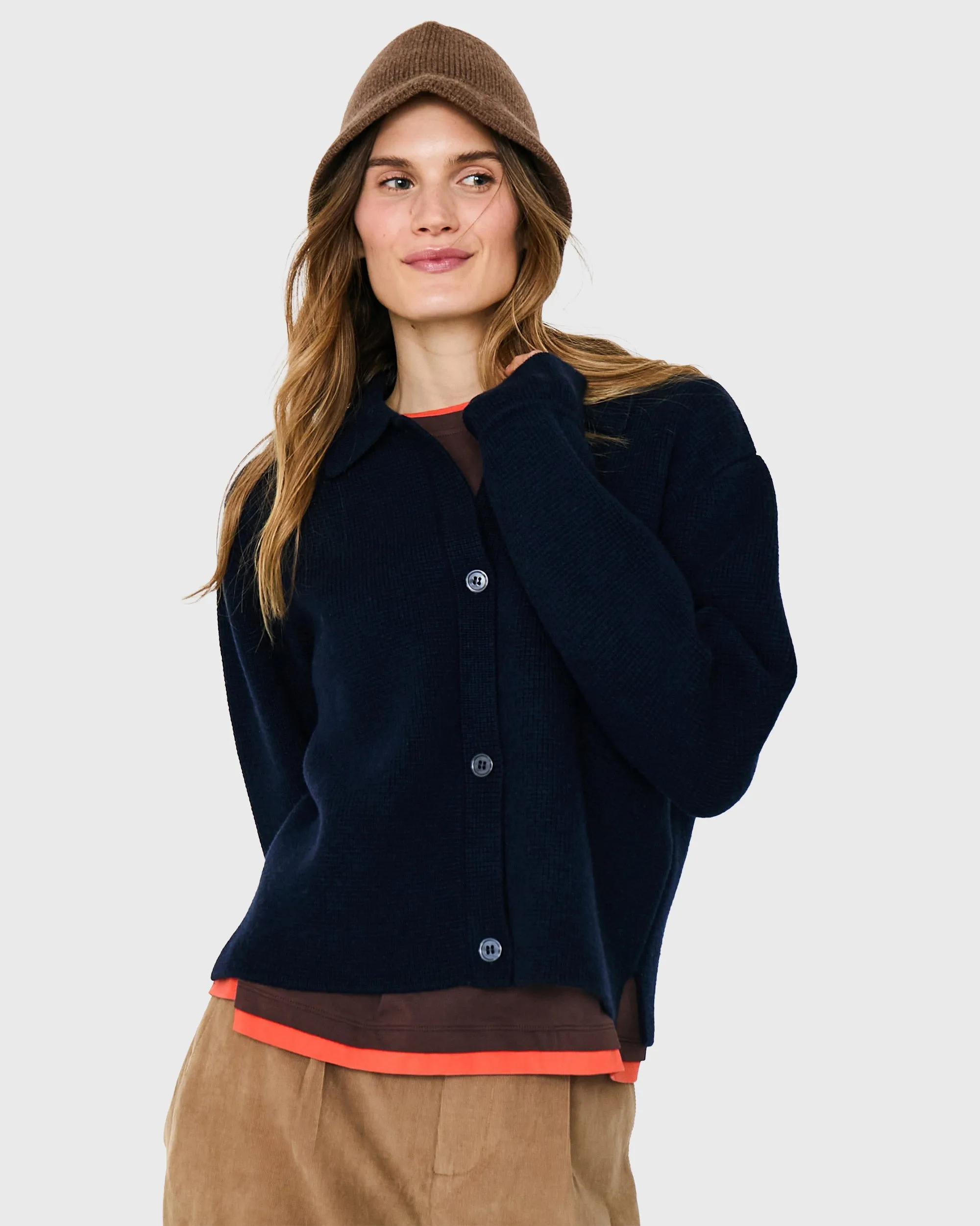 The Arden - Navy sold by Kule product image thumbnail 3