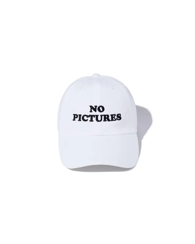 The No Pictures Kap - White made by Kule