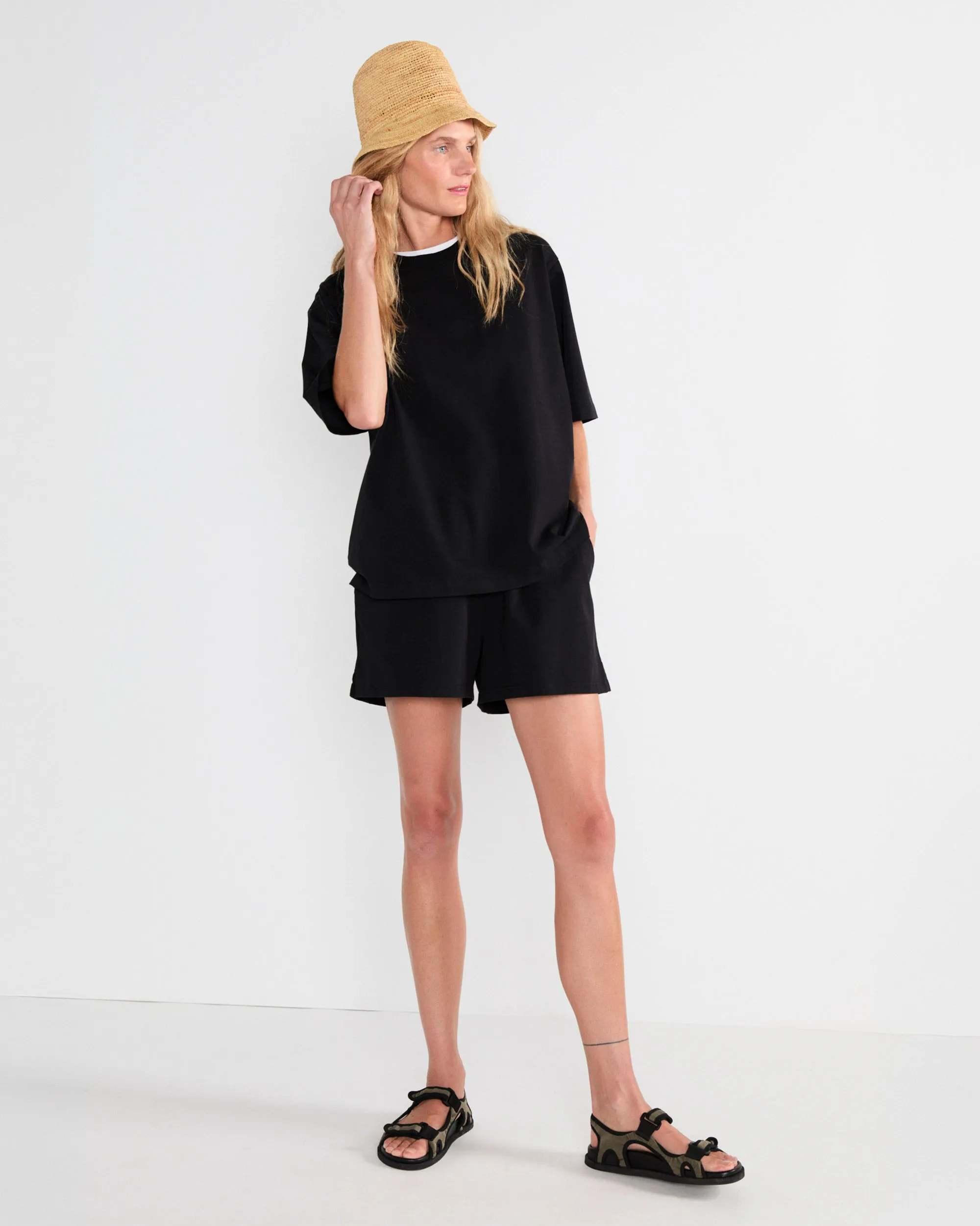 The Mercer - Black sold by Kule product image thumbnail 3