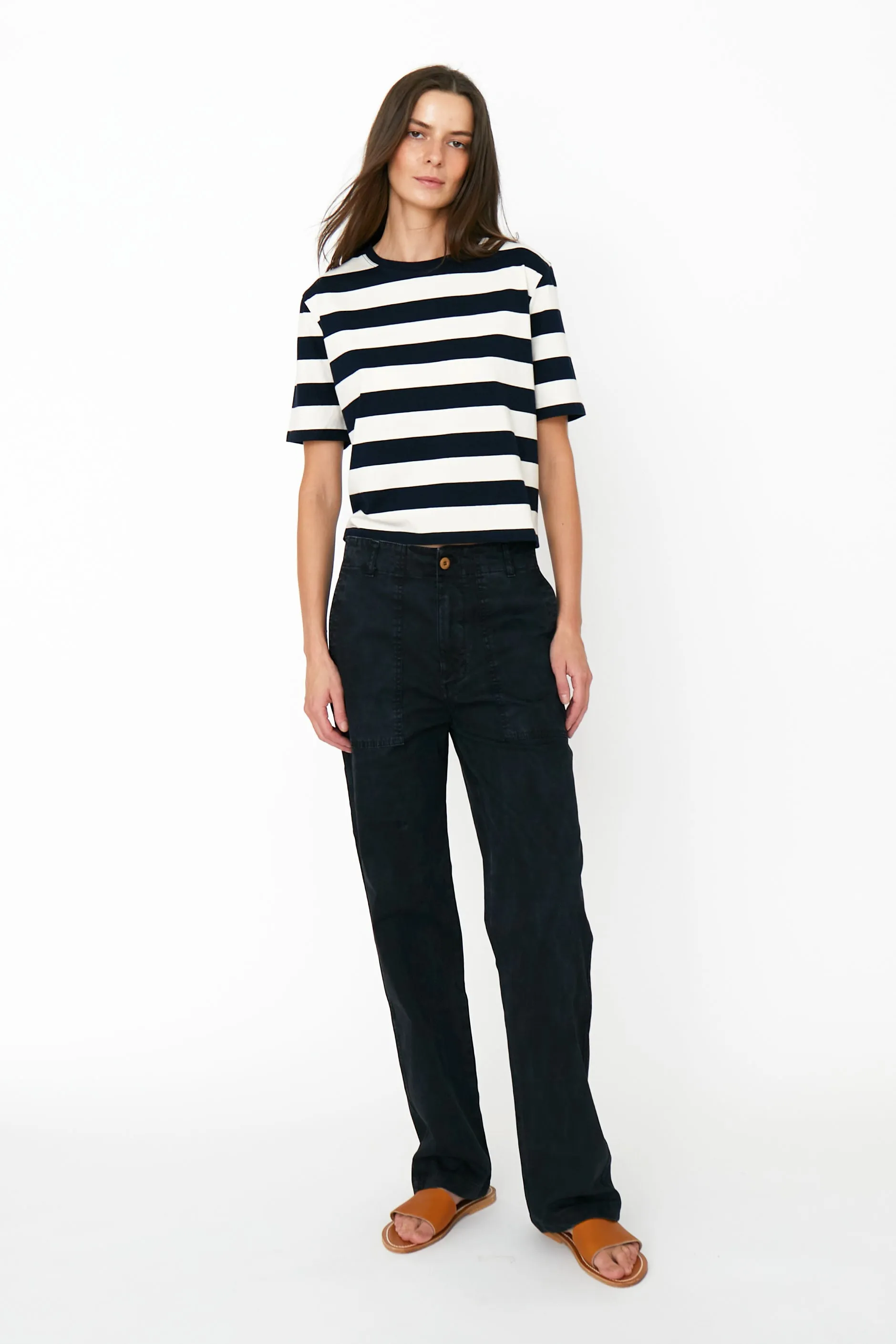 The Brentwood - Black/Cream sold by Kule product image thumbnail 3