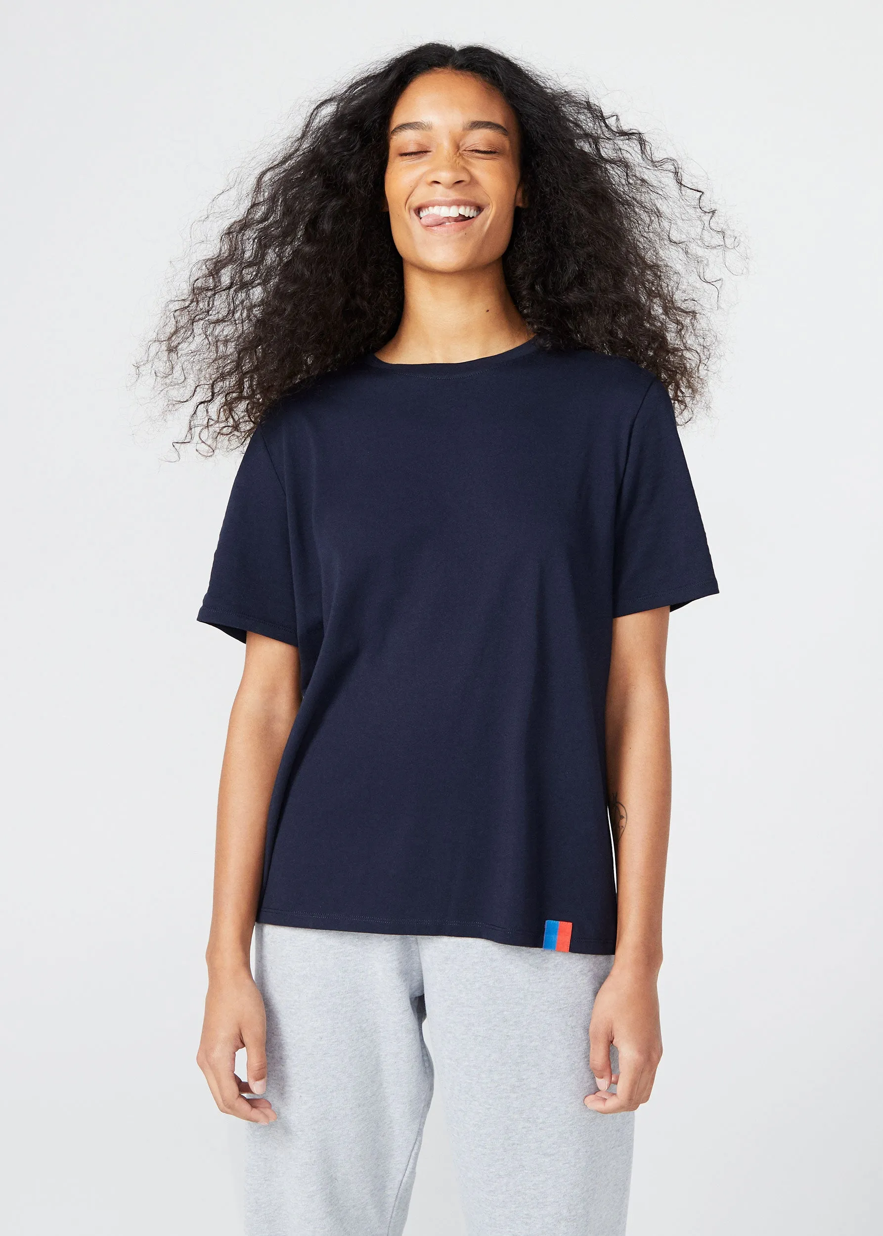 The Solid Modern - Navy sold by Kule product image thumbnail 4