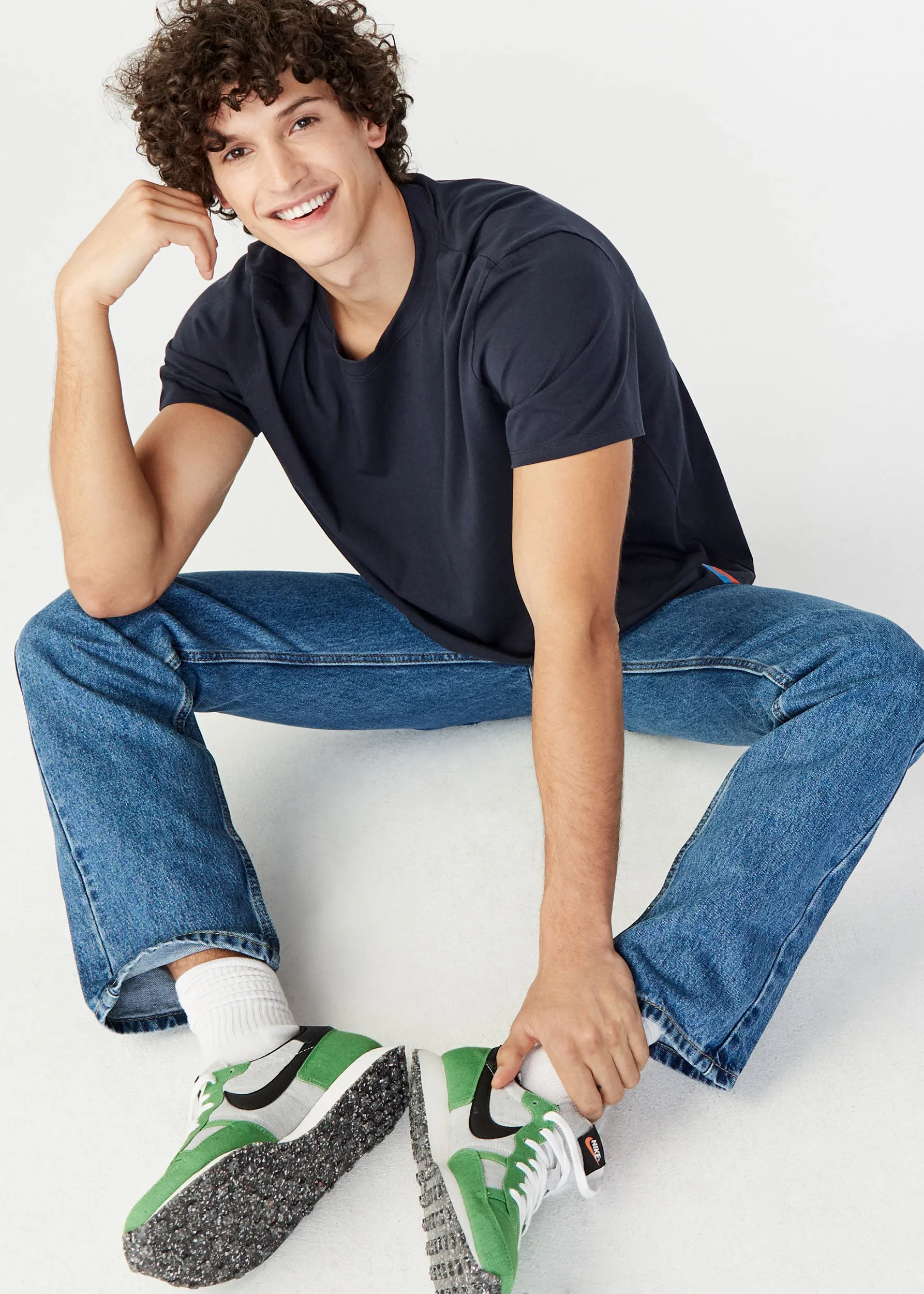 The Archie - Navy sold by Kule product image thumbnail 2