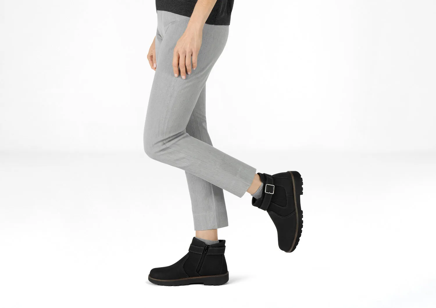 Scarlett - Black sold by Orthofeet product image thumbnail 2