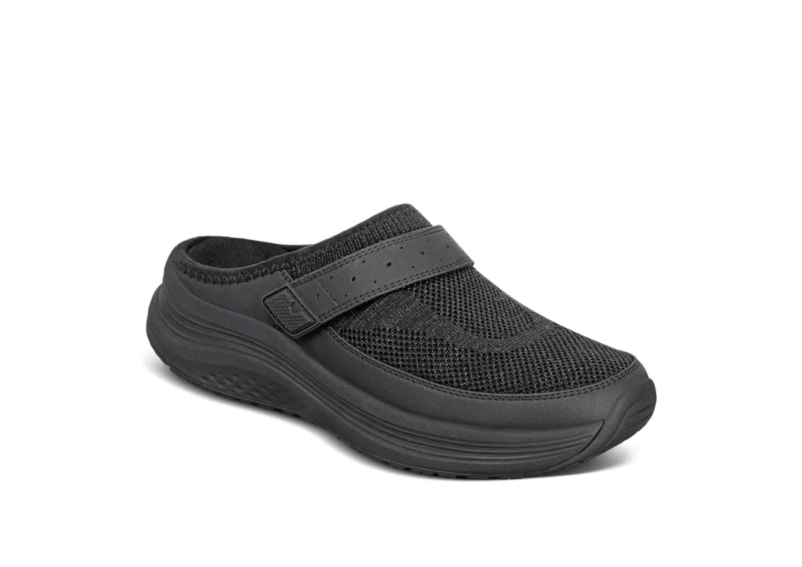 Iris - Black sold by Orthofeet