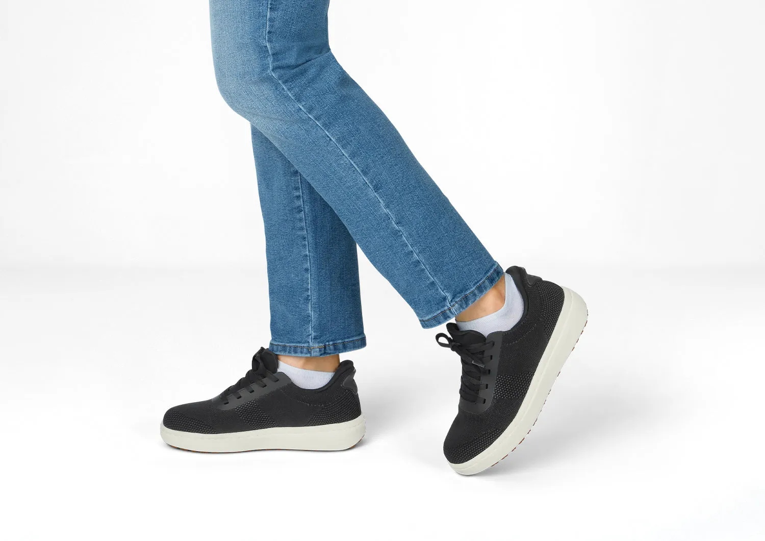 Wander Hands-Free Knit - Black sold by Orthofeet product image thumbnail 2