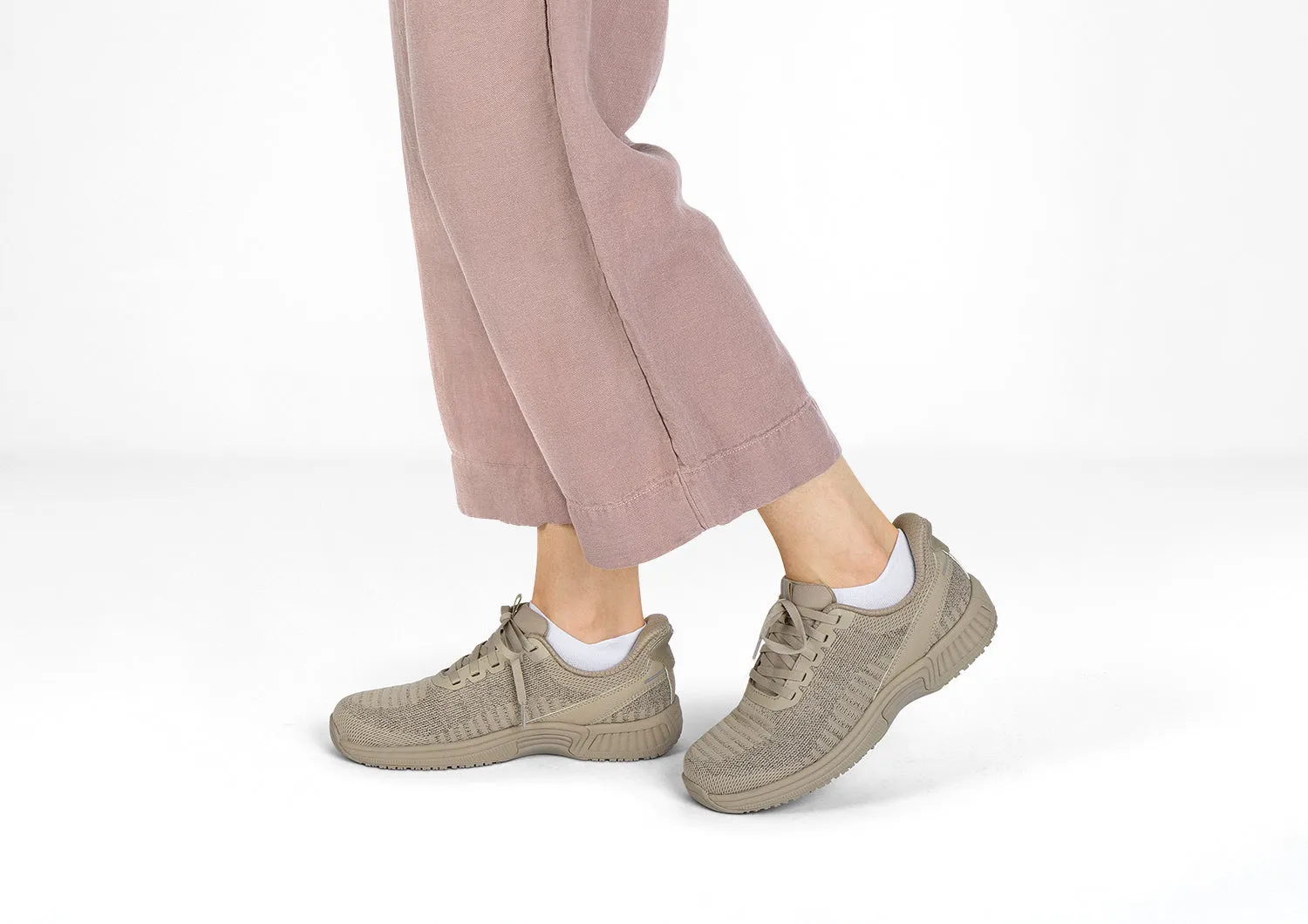 Kita Hands-Free - Taupe sold by Orthofeet product image thumbnail 2