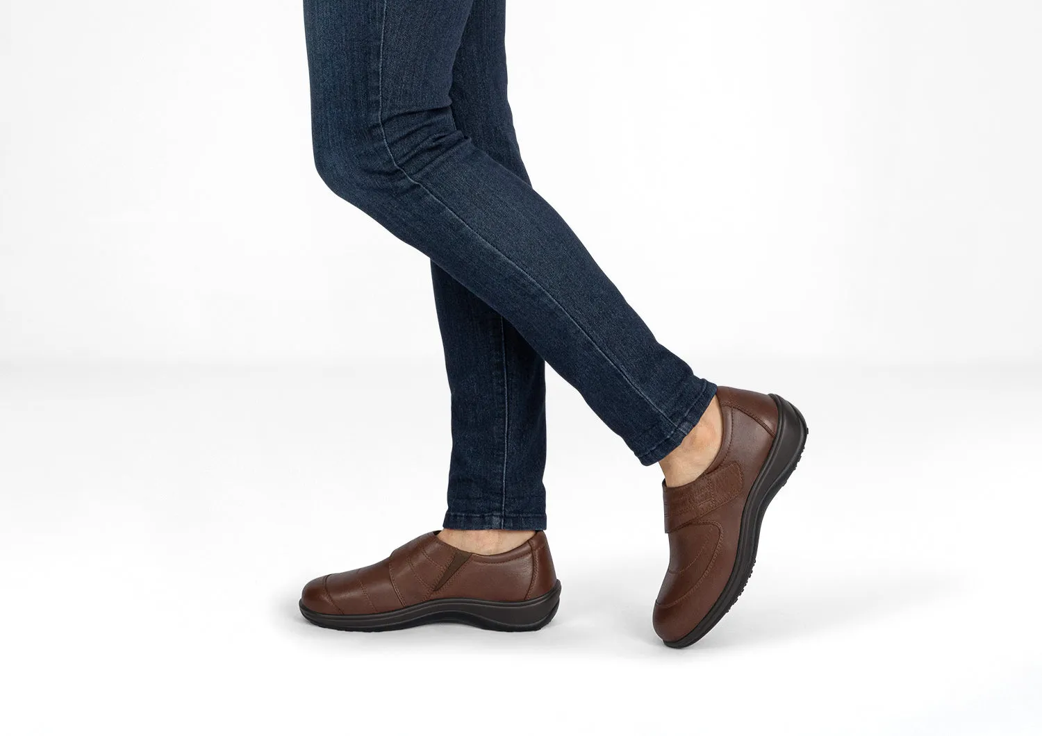 Emily - Brown sold by Orthofeet product image thumbnail 2