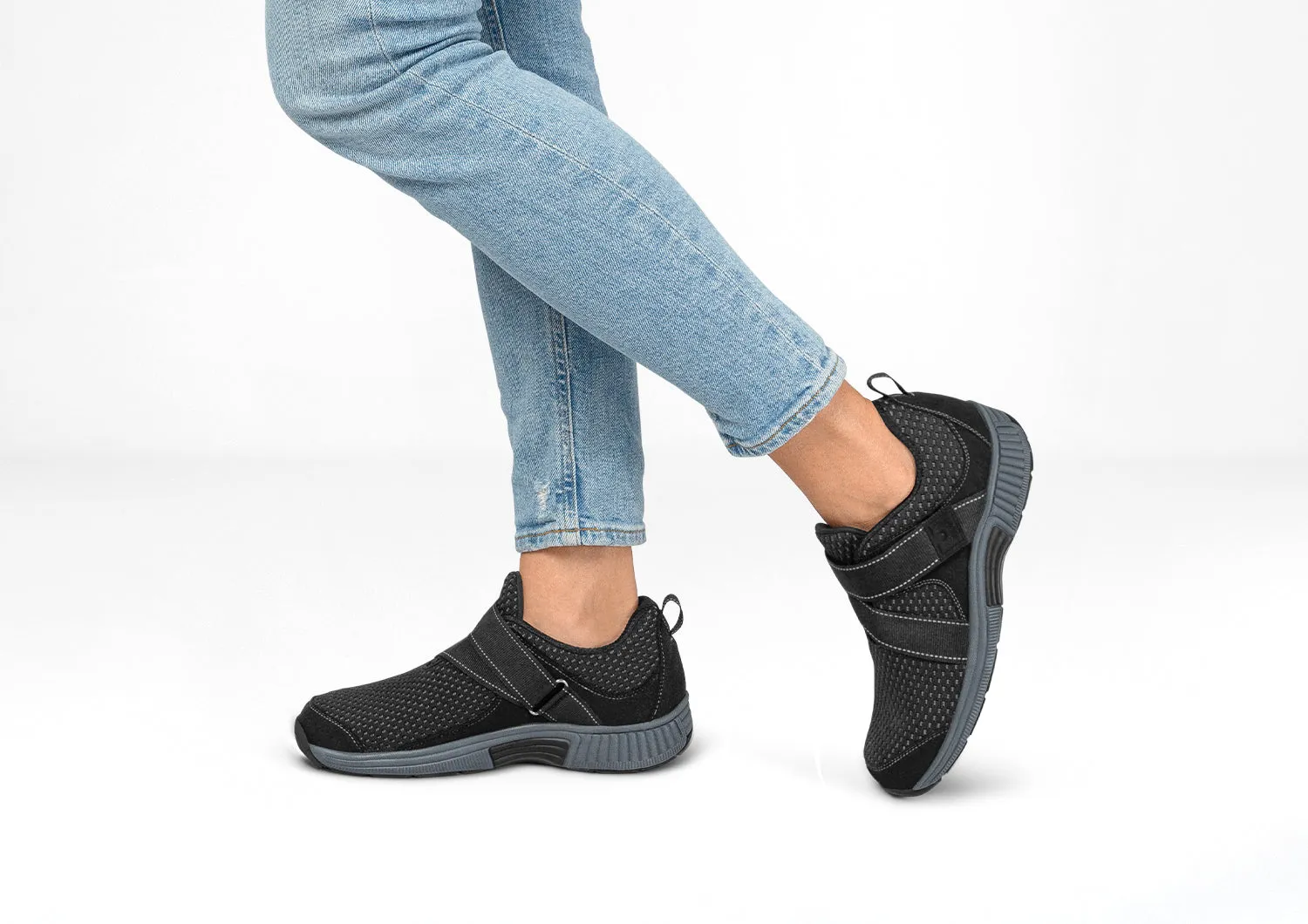 Elba - Black sold by Orthofeet product image thumbnail 2