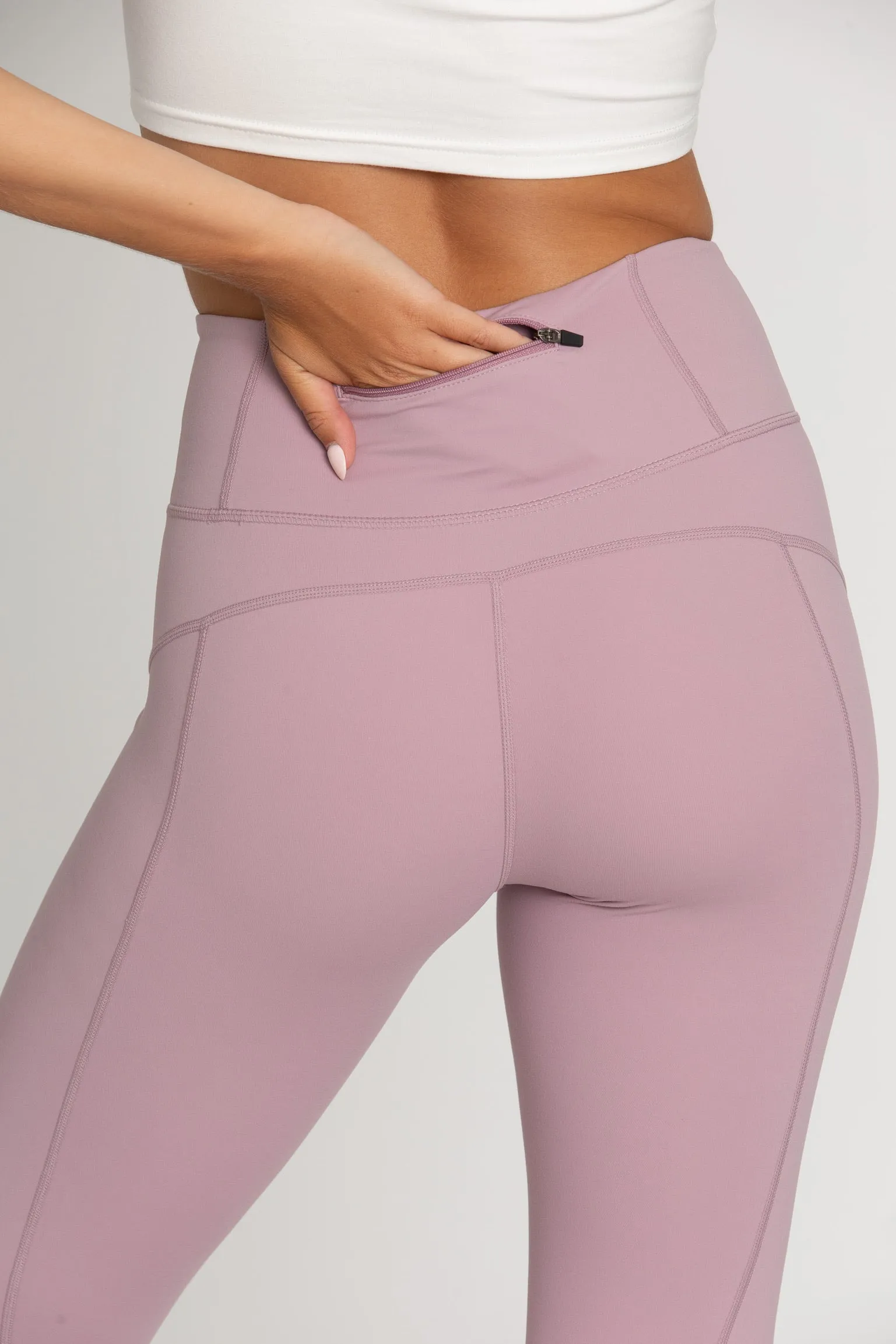 Mauve Mist Zipper Lined Leggings sold by Gold Hinge product image thumbnail 4
