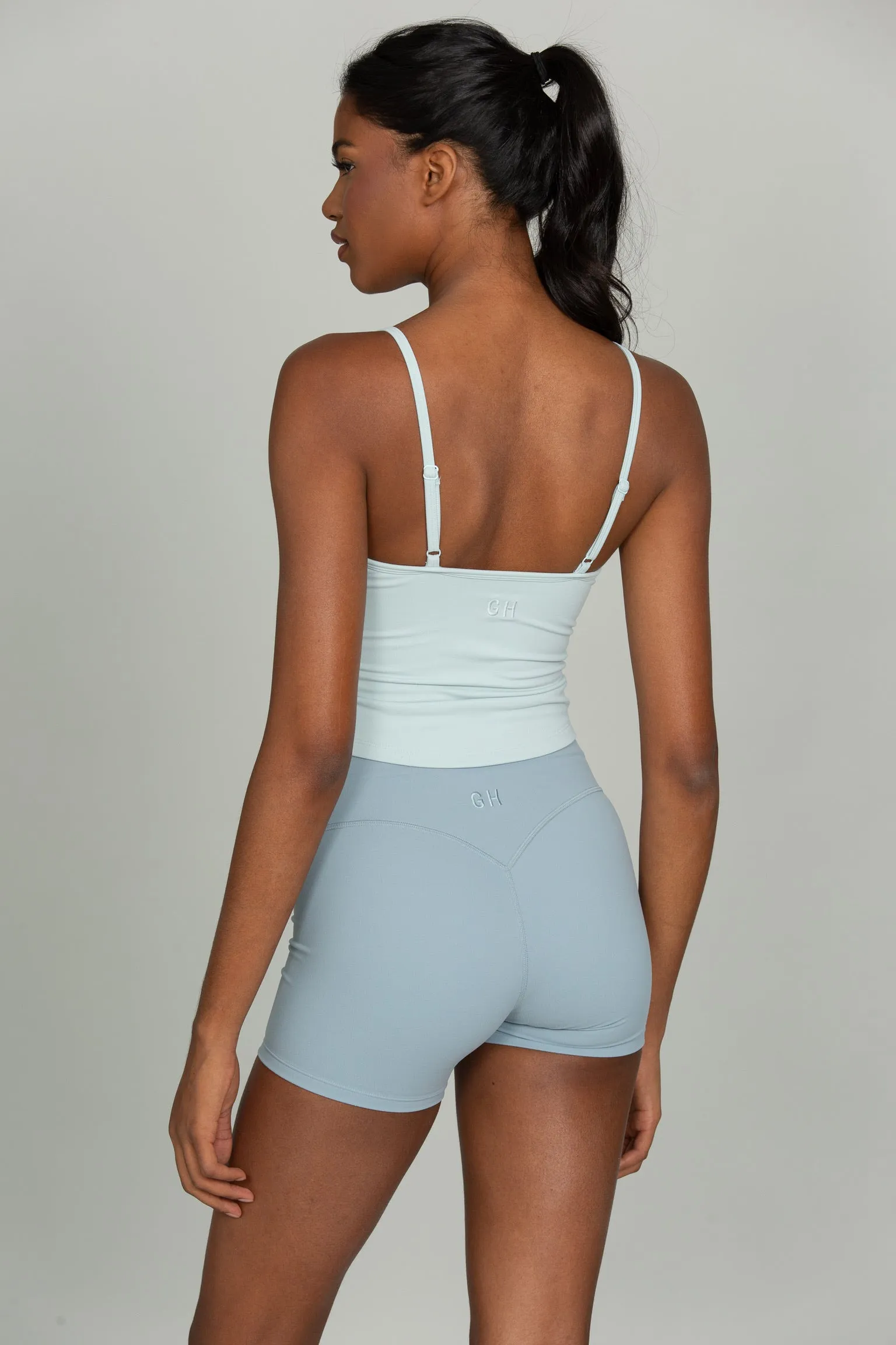 Glacier StrydeForm Tank sold by Gold Hinge product image thumbnail 3