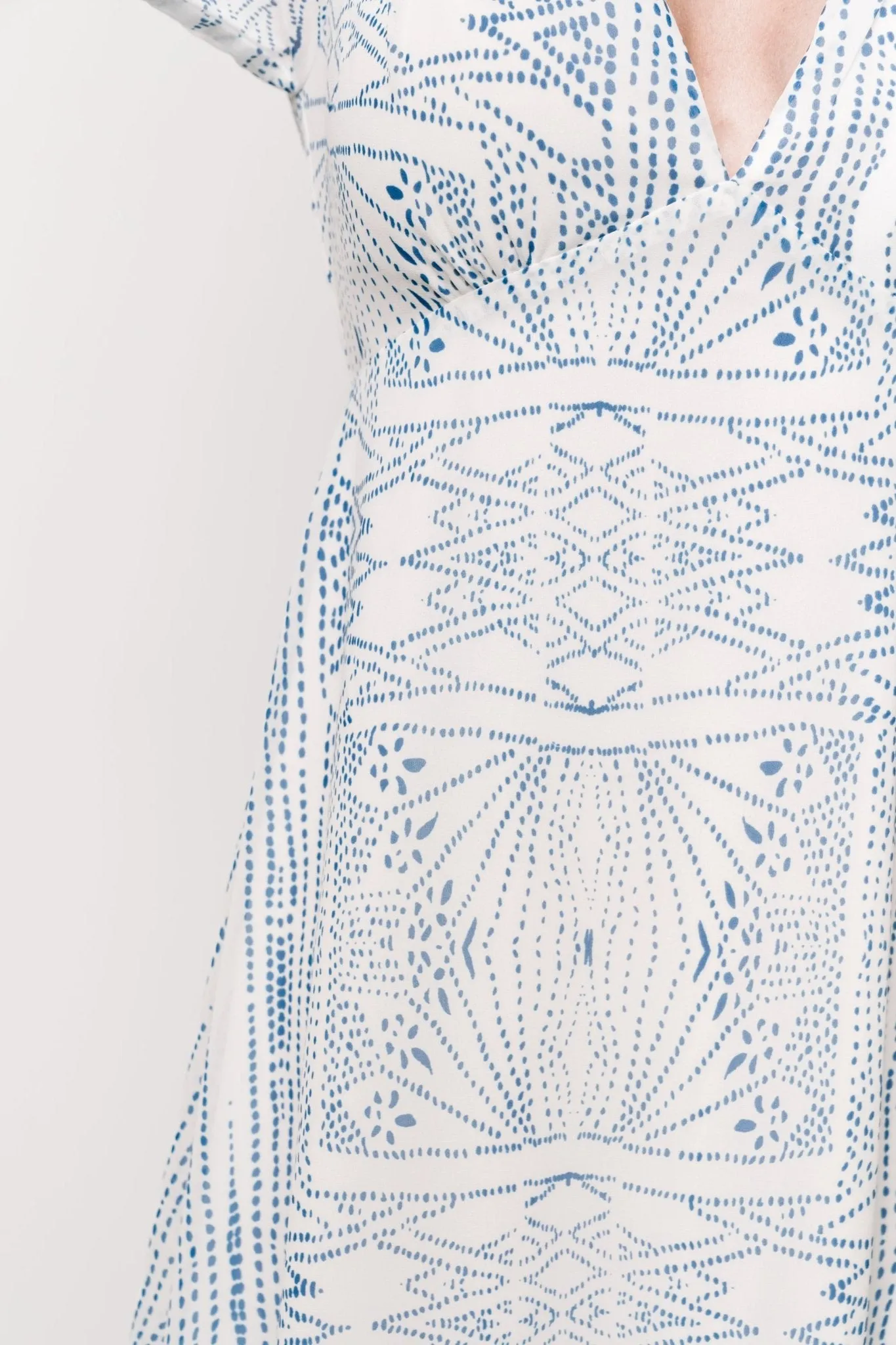 Skyla Deep V Maxi Dress | Blue Print sold by Baltic Born product image thumbnail 2