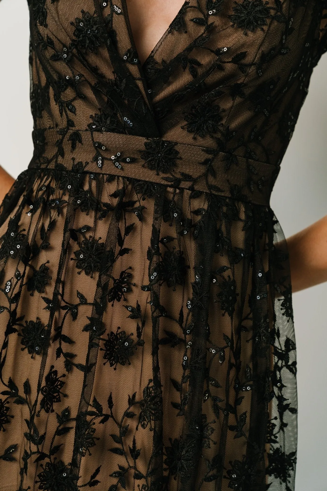Alexa Embroidered Sequin Maxi Dress | Black + Nude sold by Baltic Born product image thumbnail 2