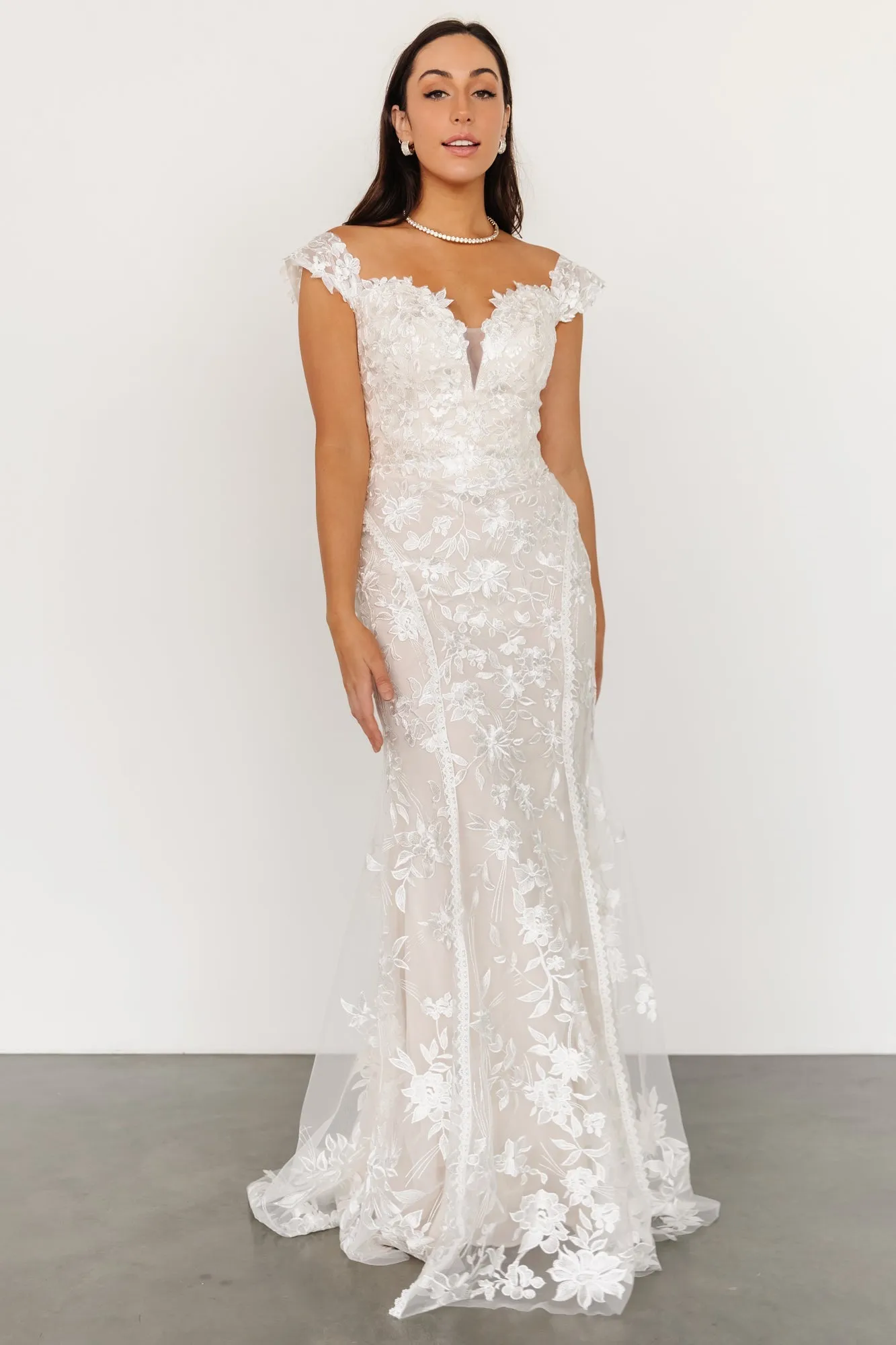 Peony Lace Bridal Gown | Ivory sold by Baltic Born product image thumbnail 4