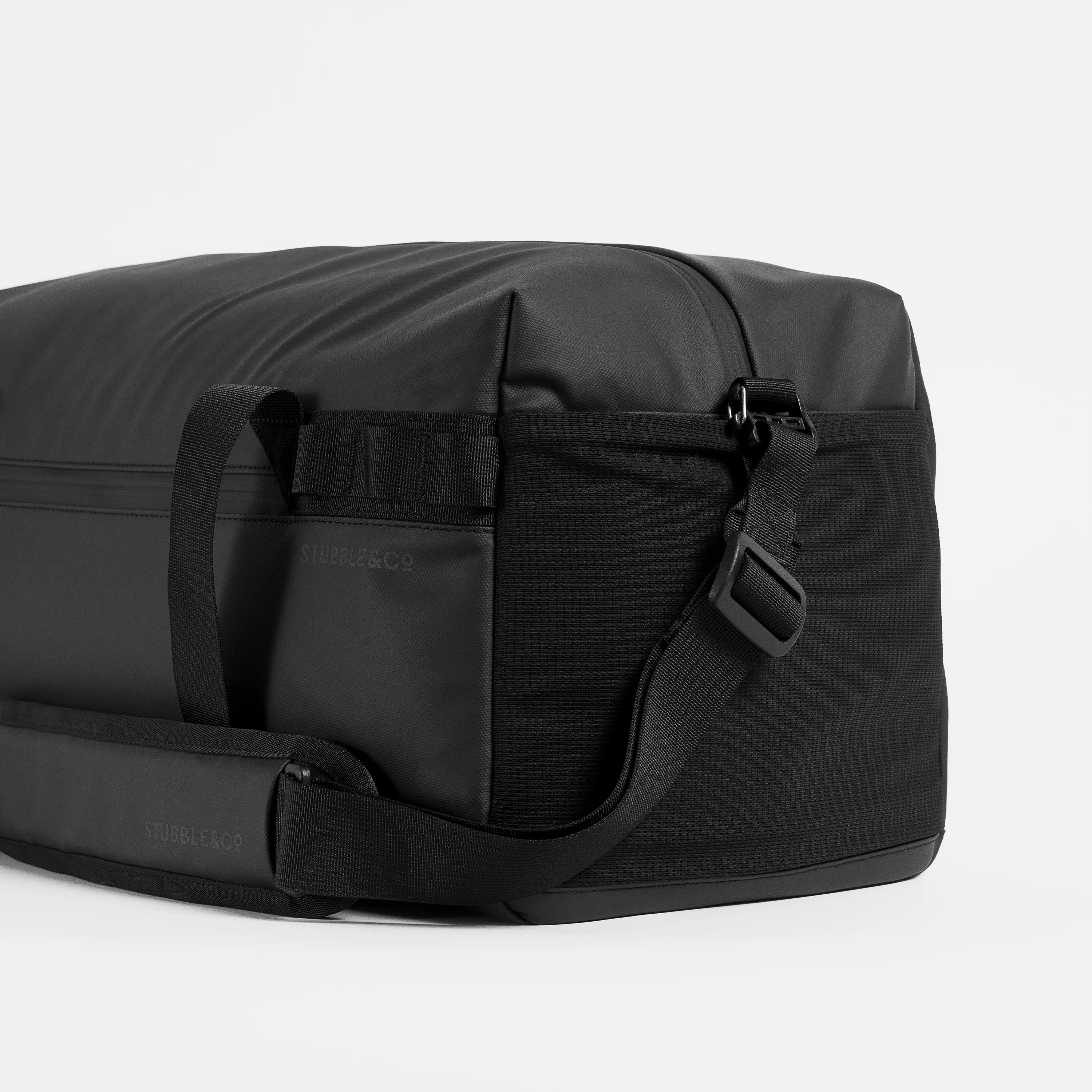 Gym Duffel 25L sold by Stubble & Co product image thumbnail 4