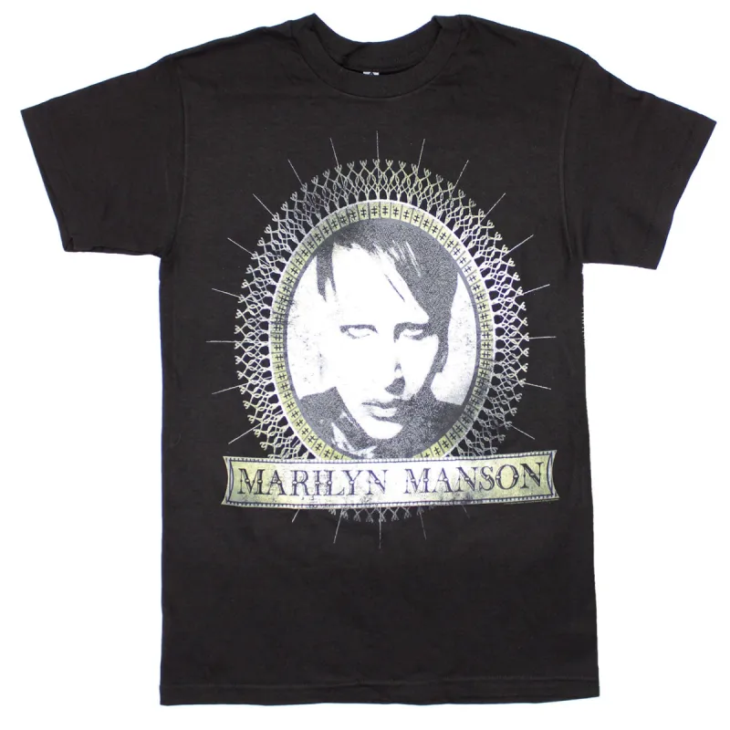 Tour 2016 T-shirt sold by Rockabilia