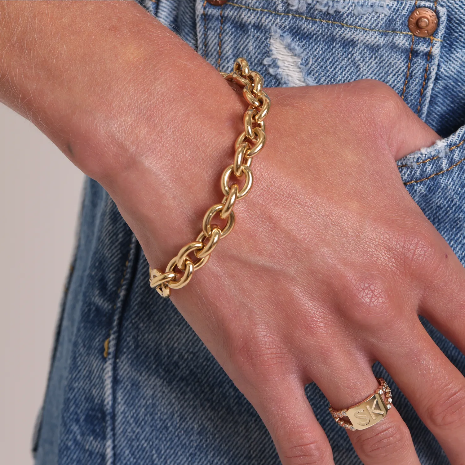 Tres Luxe Chain Bracelet sold by Baby Gold product image thumbnail 3
