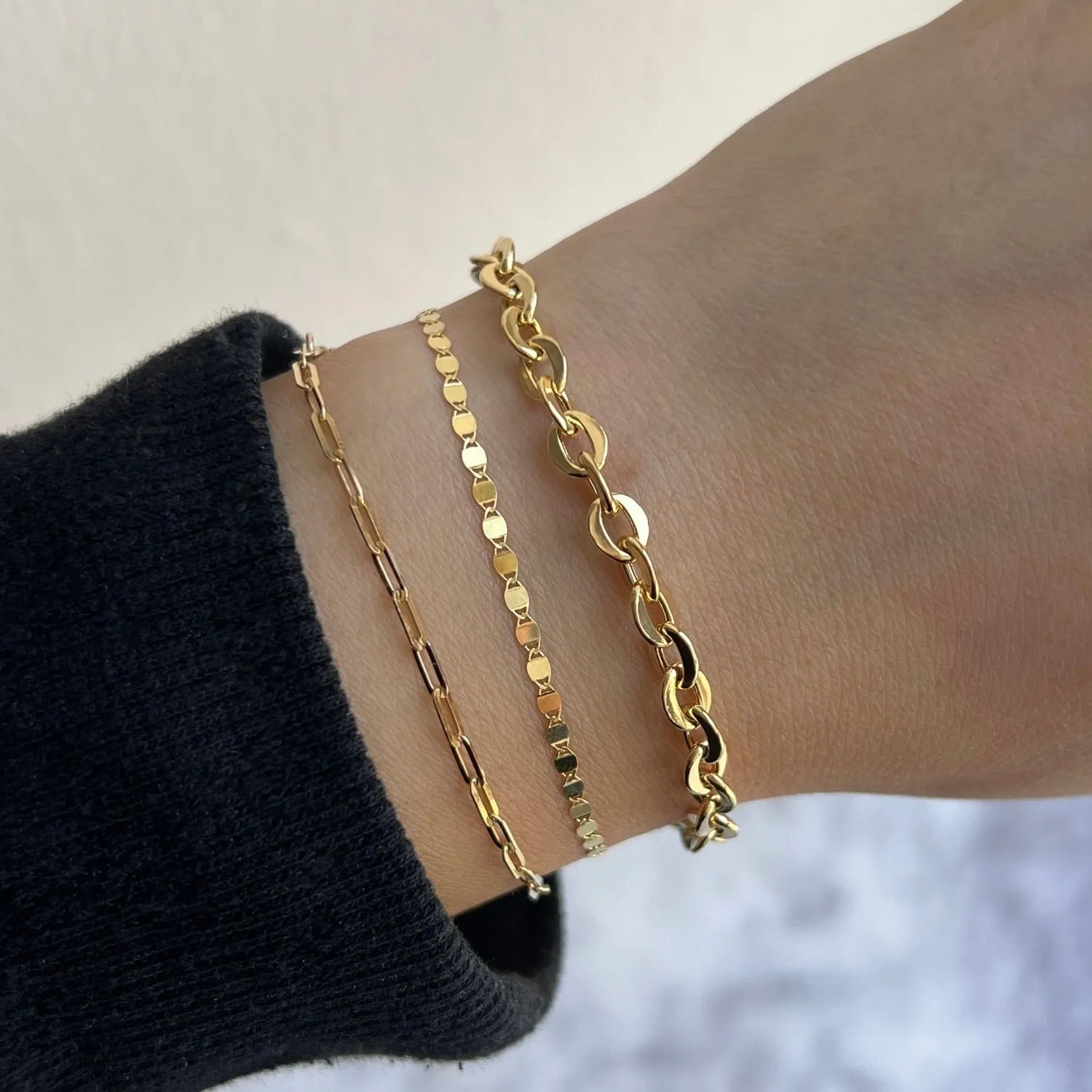 Melrose Round Link Chain Bracelet sold by Baby Gold product image thumbnail 2