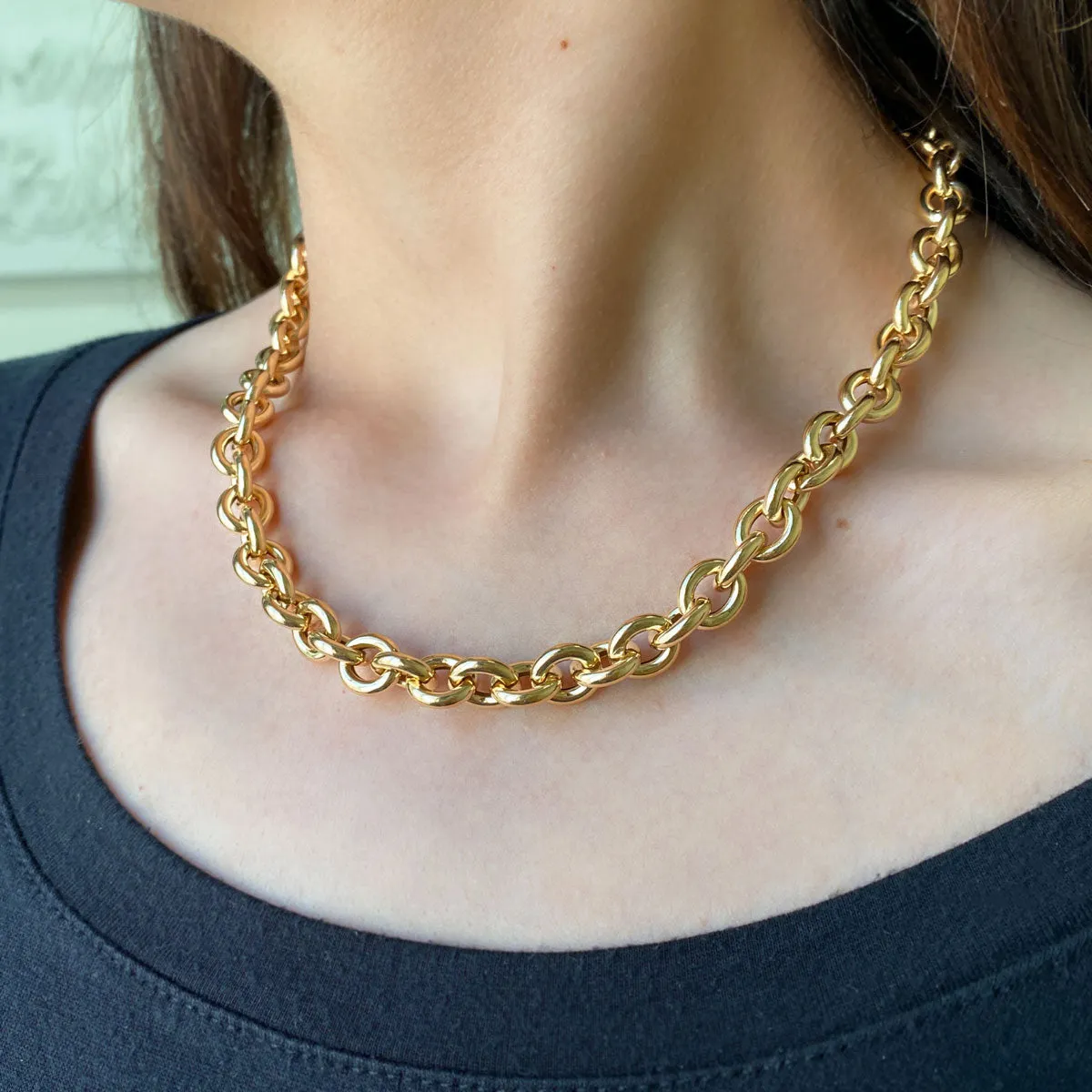 Tres Luxe Chain Necklace sold by Baby Gold product image thumbnail 2