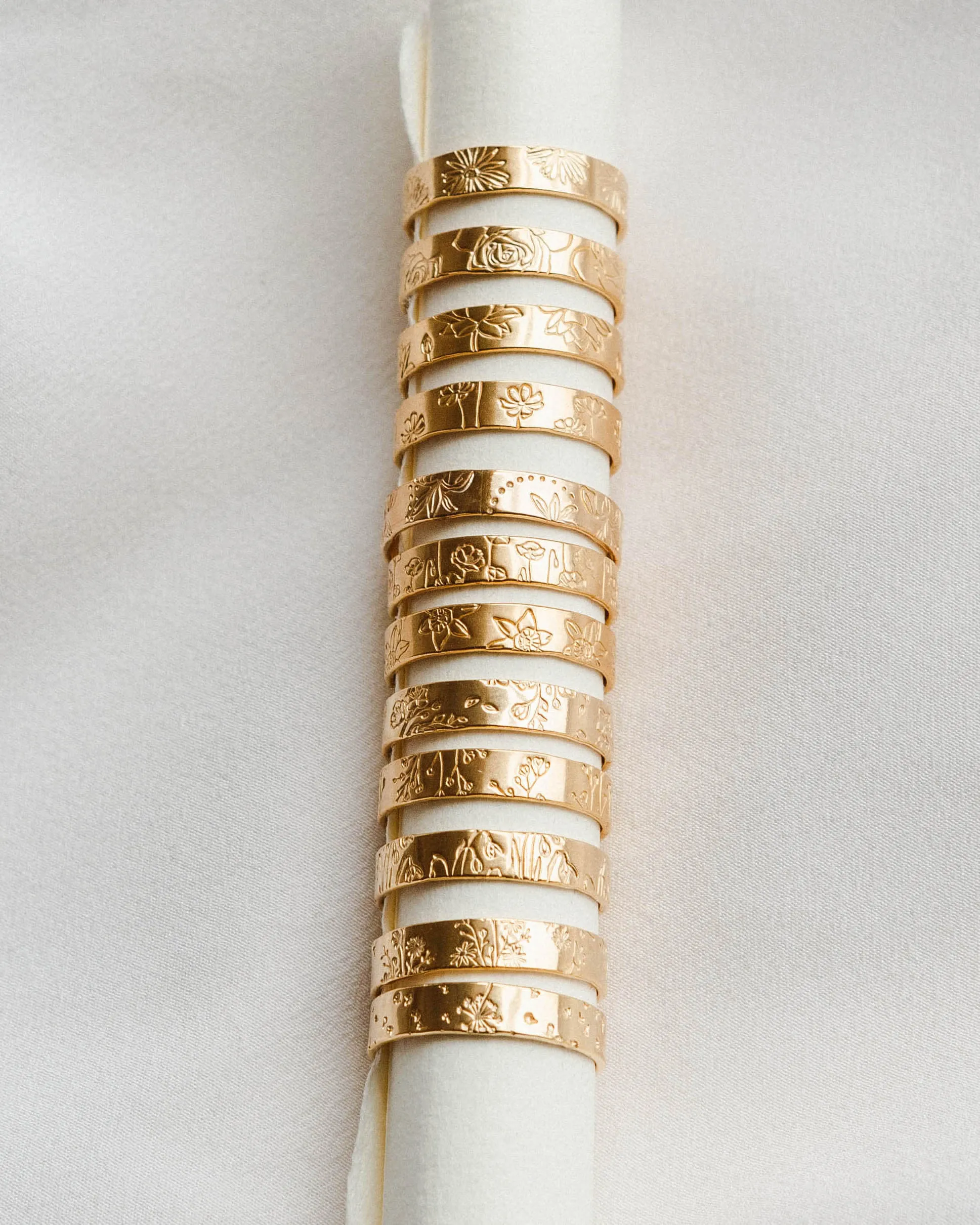 Flora Meuse Band sold by GLDN