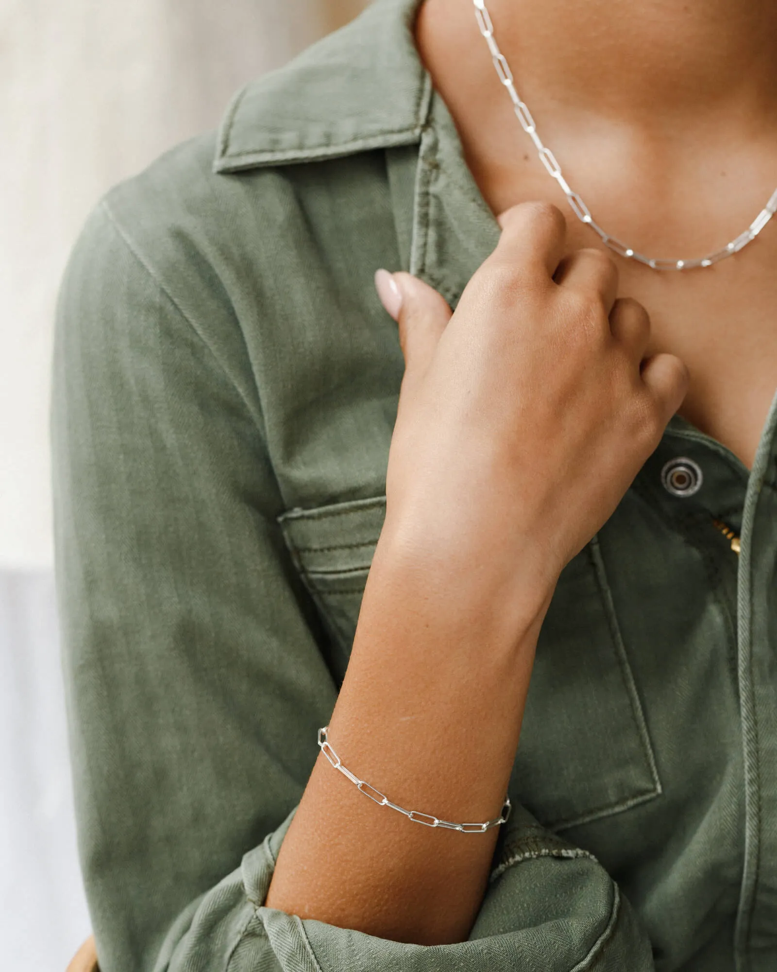 Bold Paperclip Chain Bracelet sold by GLDN product image thumbnail 4