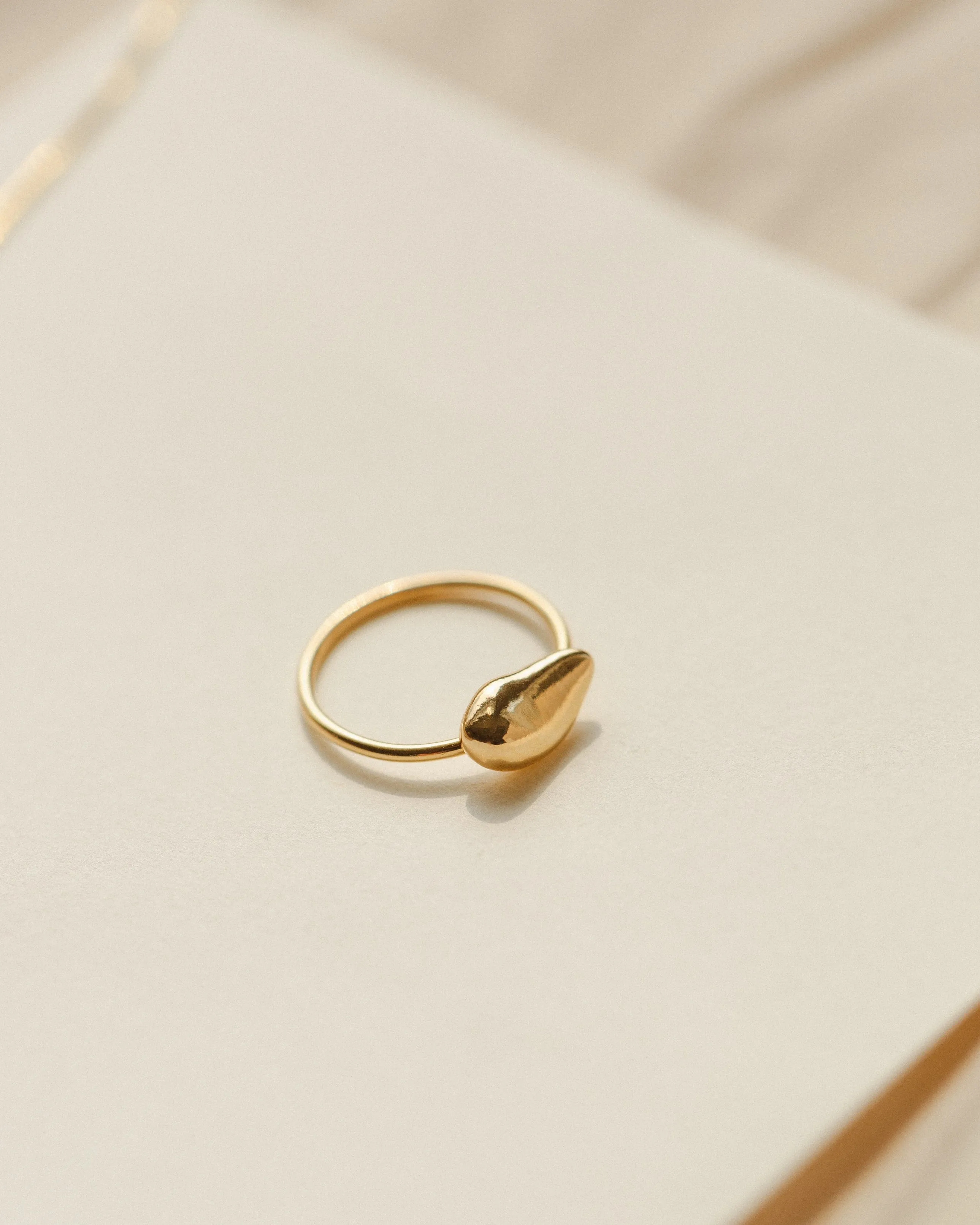 Solid Gold River Stone Ring sold by GLDN product image thumbnail 5