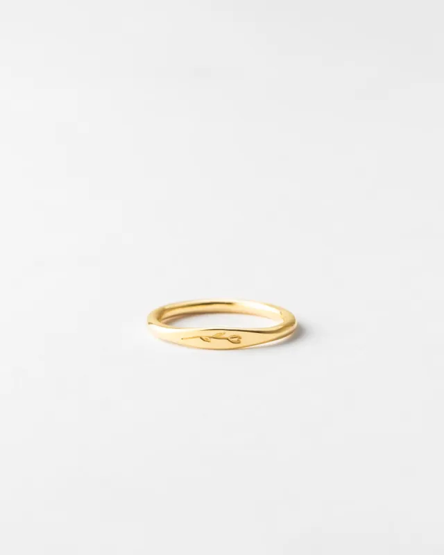 Floral Slim Signet sold by GLDN