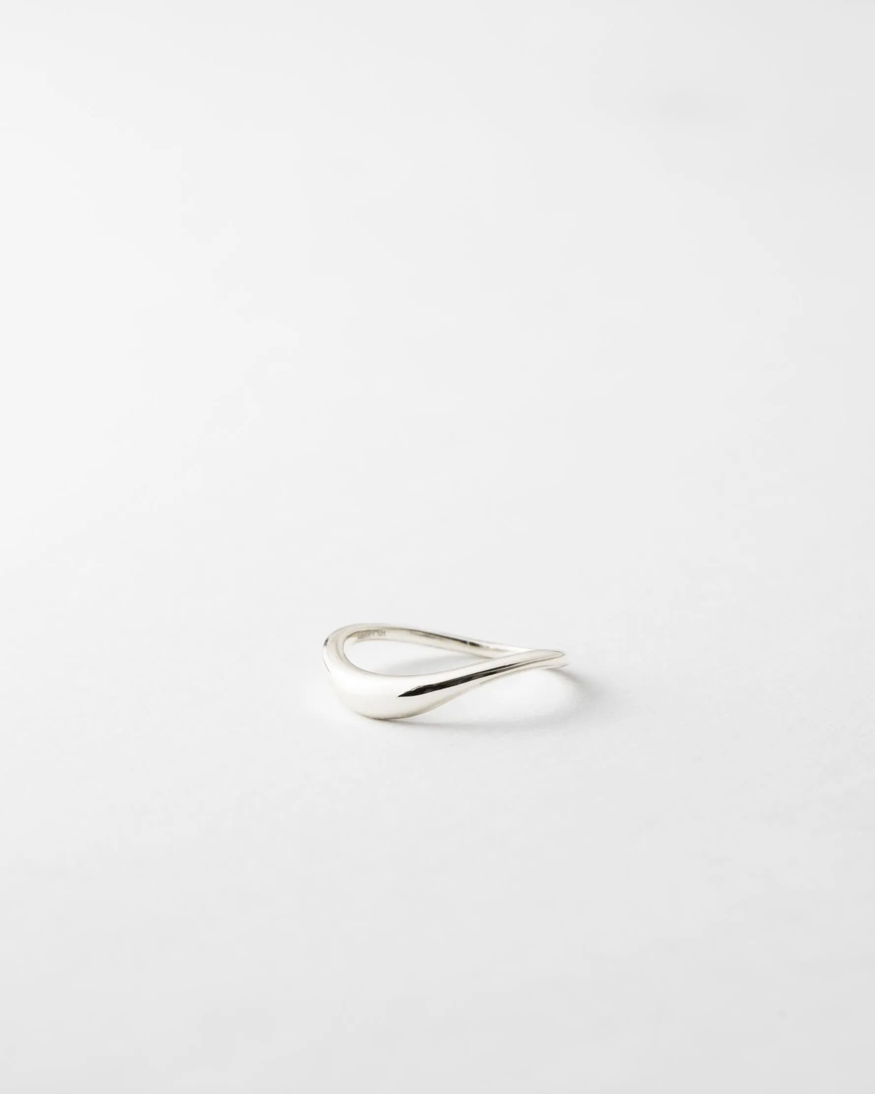 Flow Ring sold by GLDN product image thumbnail 2