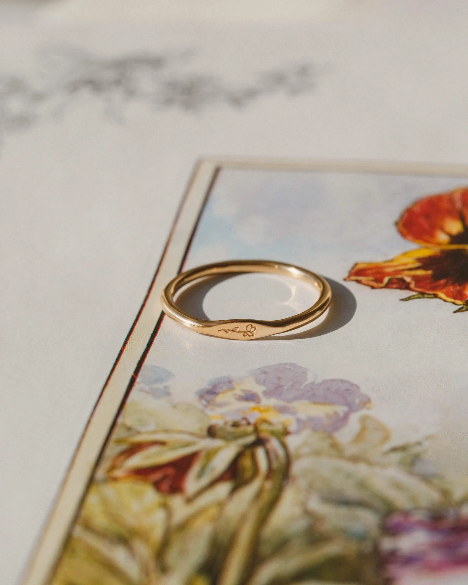 Floral Micro Signet sold by GLDN product image thumbnail 4