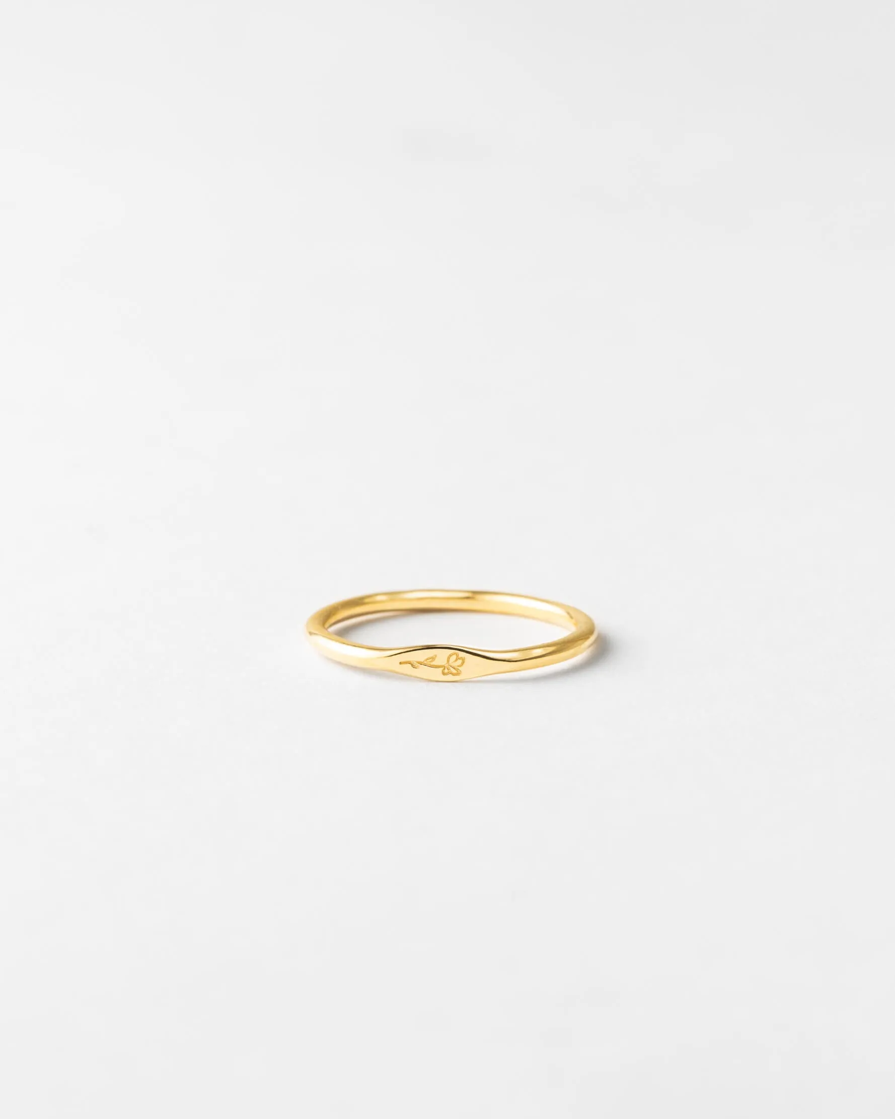 Floral Micro Signet sold by GLDN