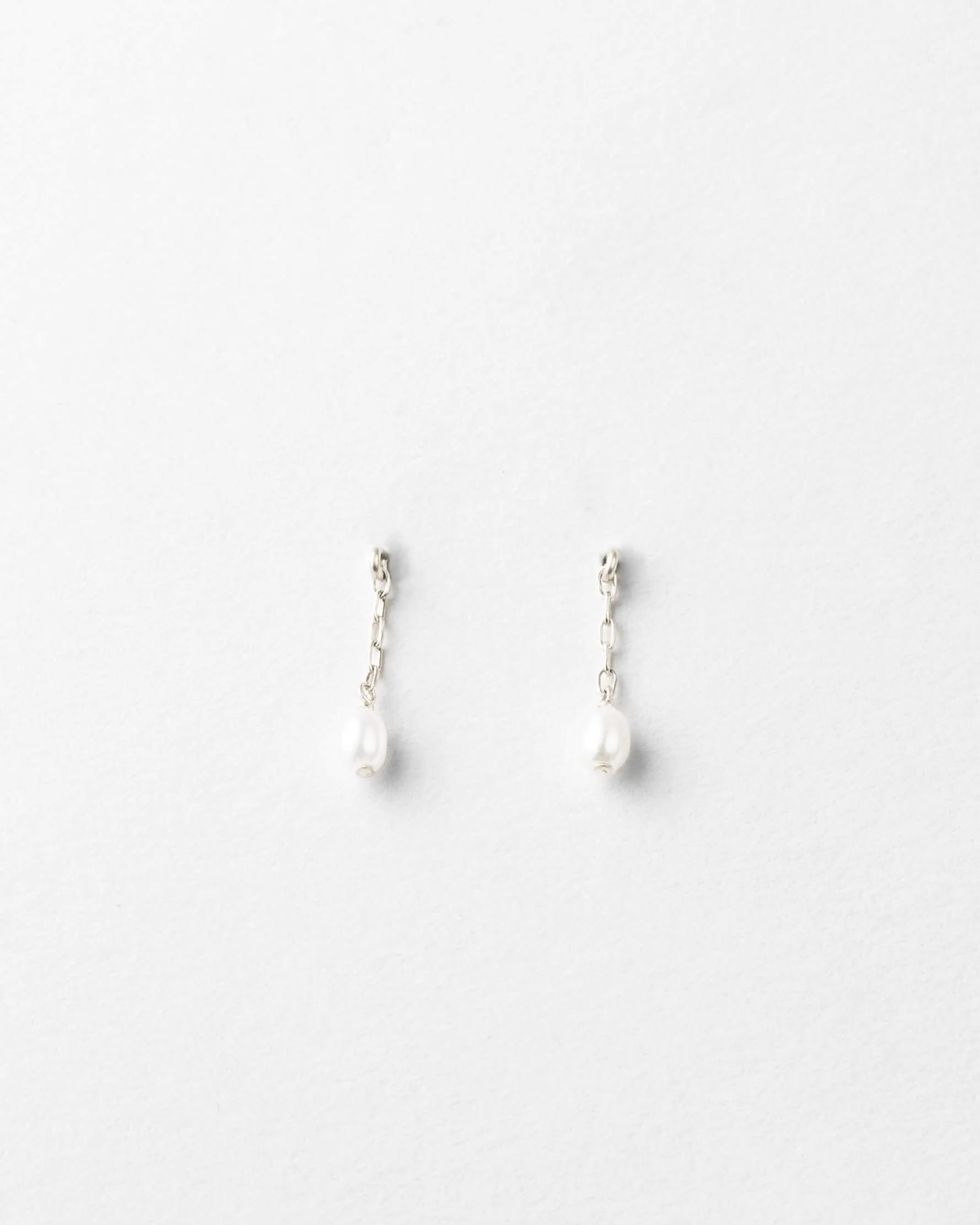 Pearl Droplet Earrings sold by GLDN product image thumbnail 2