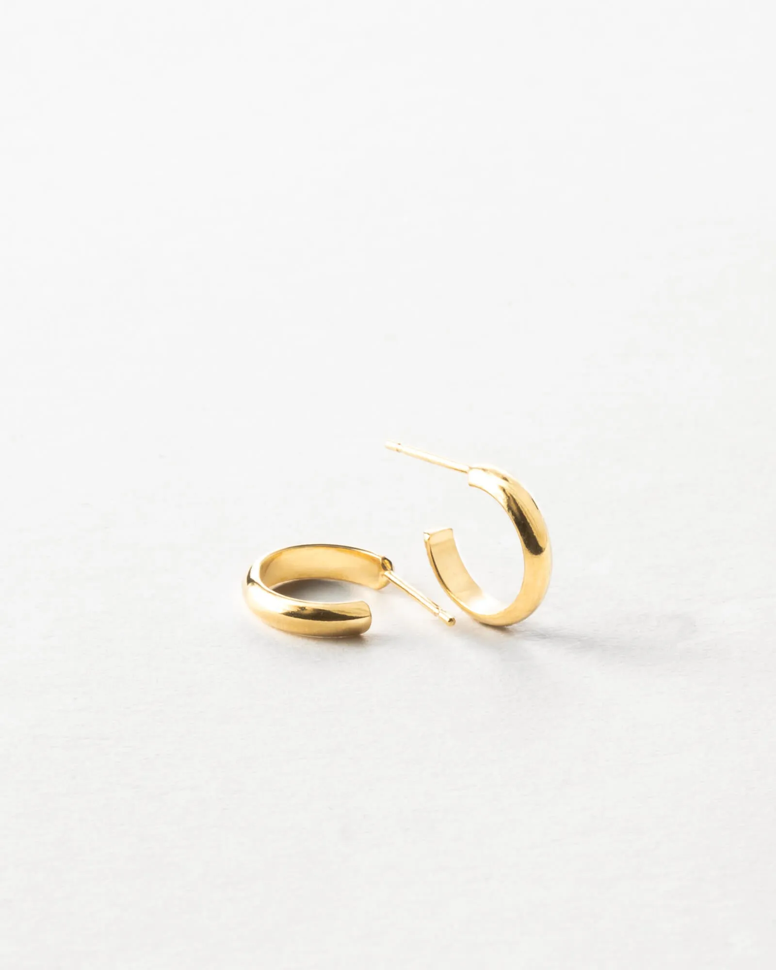 Elle Hoops sold by GLDN