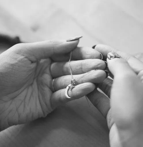 Contact us sold by GLDN